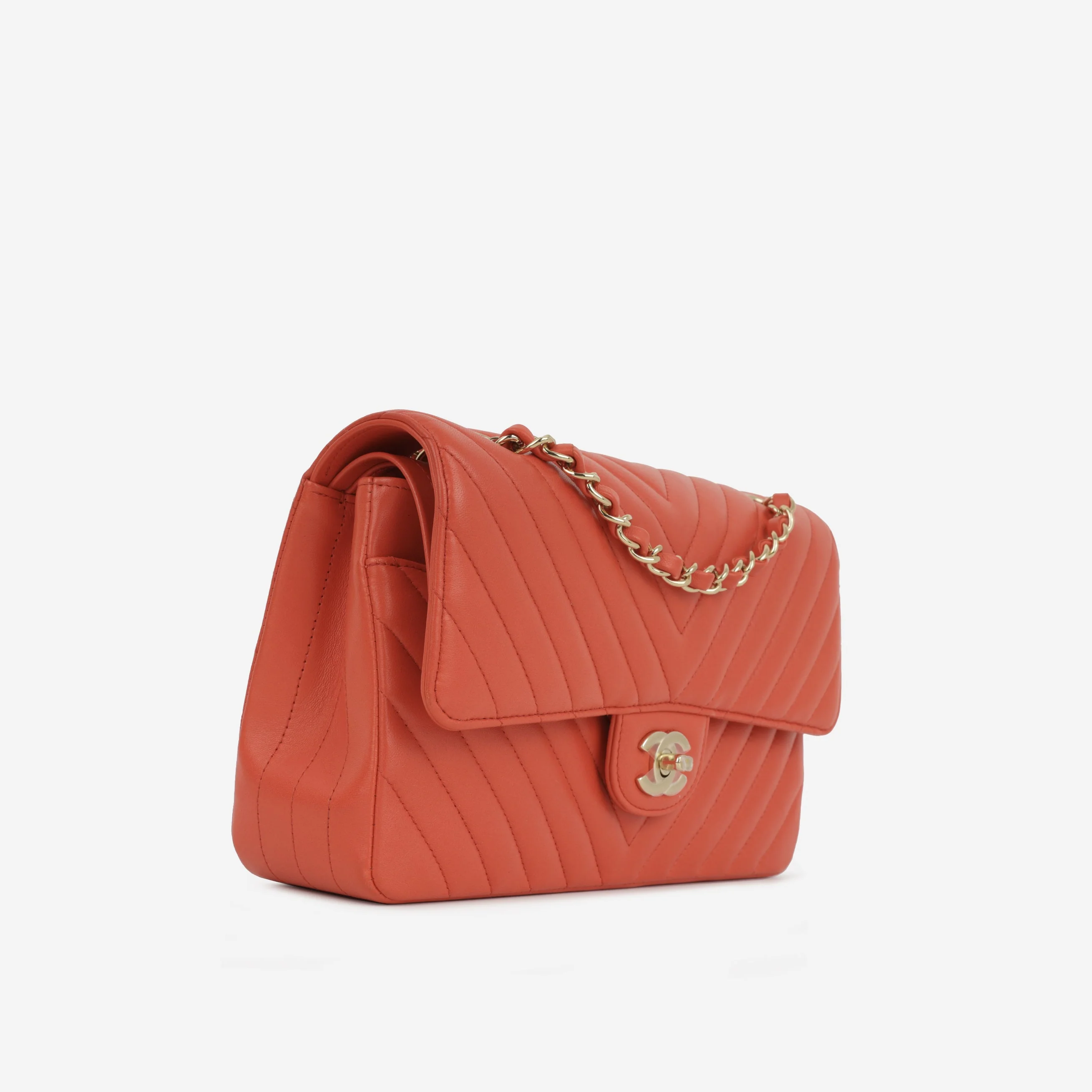 Chanel Medium Classic Flap - Coral Chevron Lambskin | Gold Hardware - Image 2