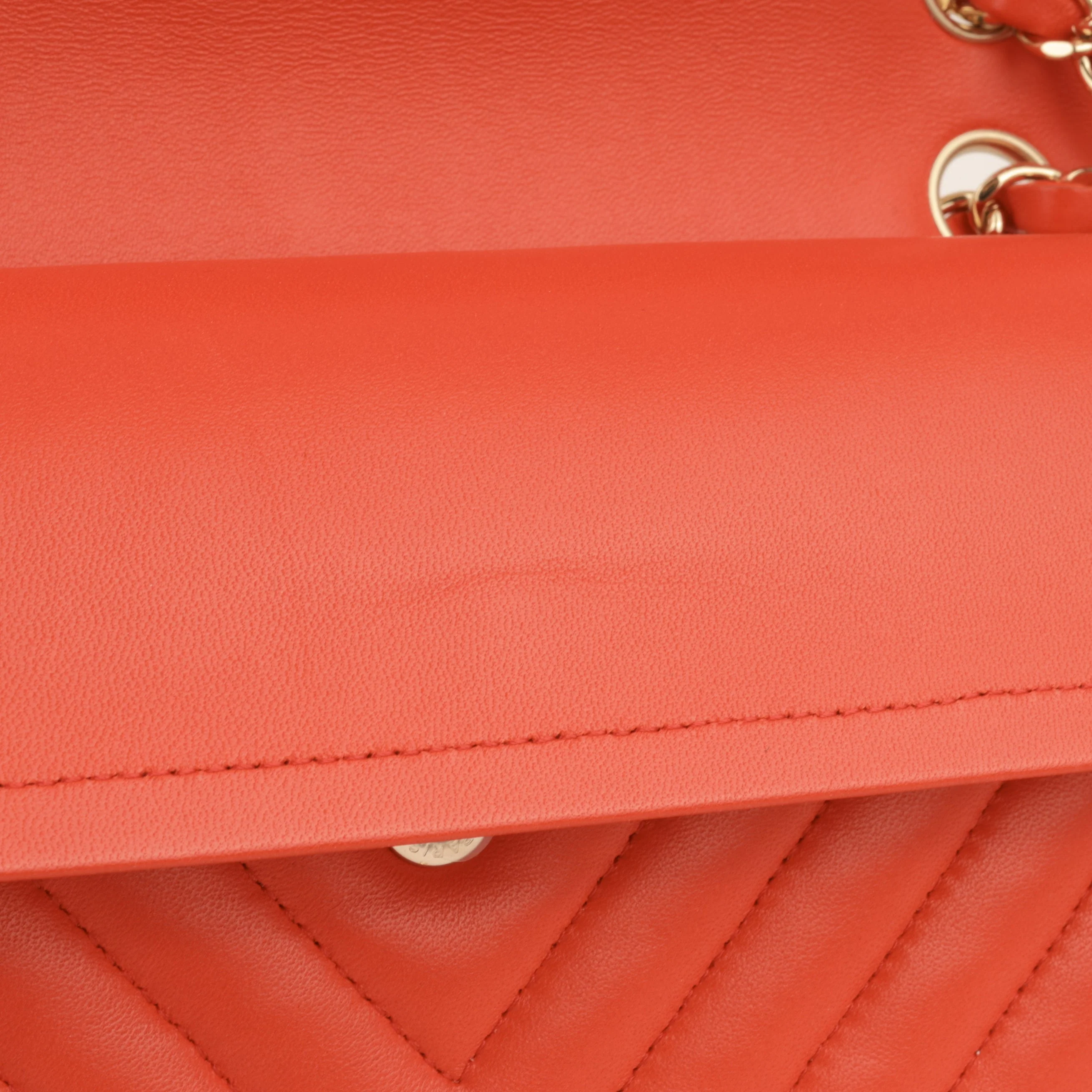 Chanel Medium Classic Flap - Coral Chevron Lambskin | Gold Hardware - Image 8