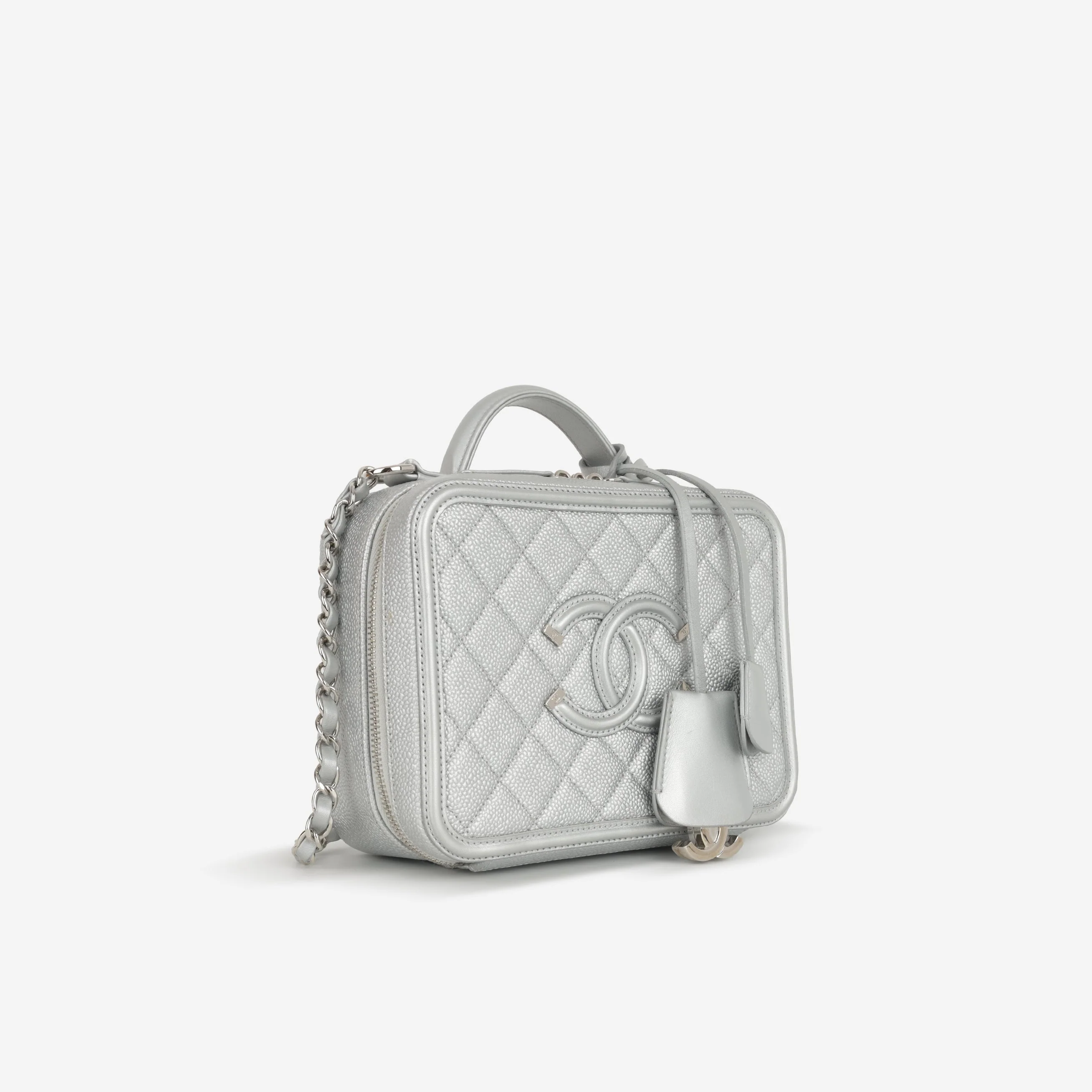 Chanel Medium Filigree Vanity Case - Silver Caviar | Silver Hardware - Image 2