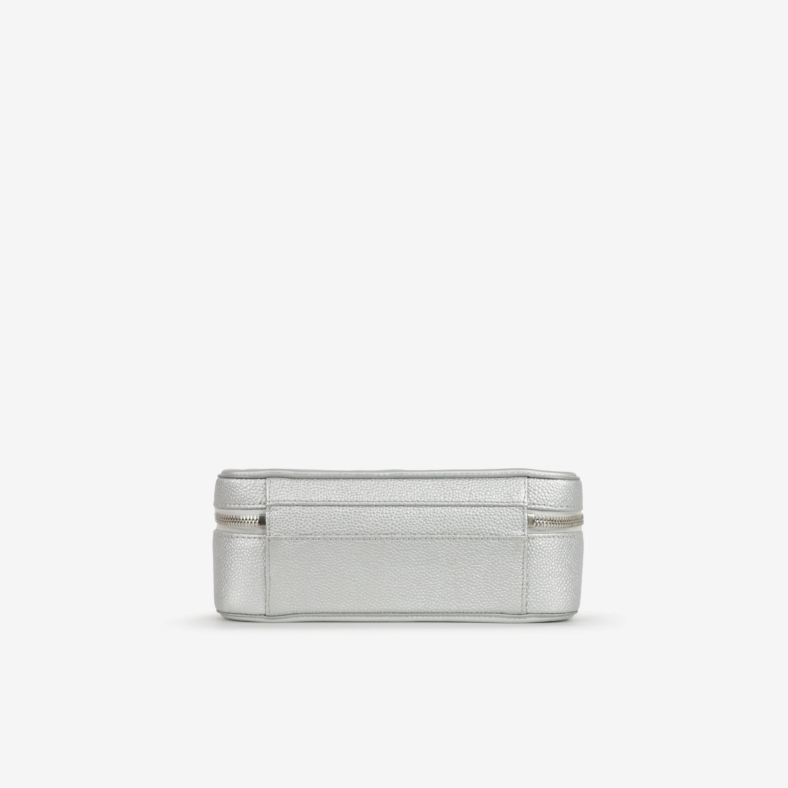 Chanel Medium Filigree Vanity Case - Silver Caviar | Silver Hardware - Image 4