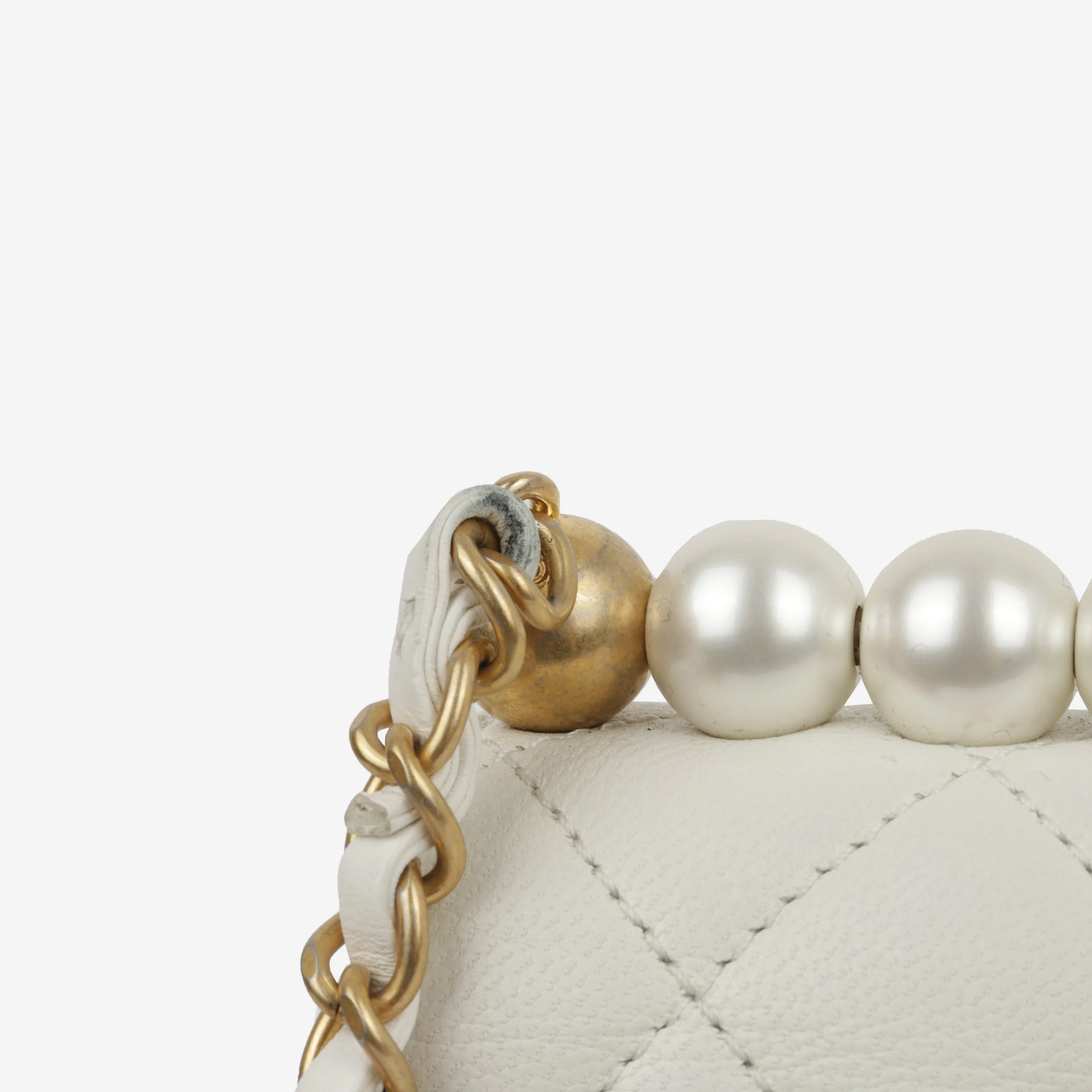 Chanel Medium Vertical Pearl Flap - White Calfskin | Antique Gold Hardware - Image 5