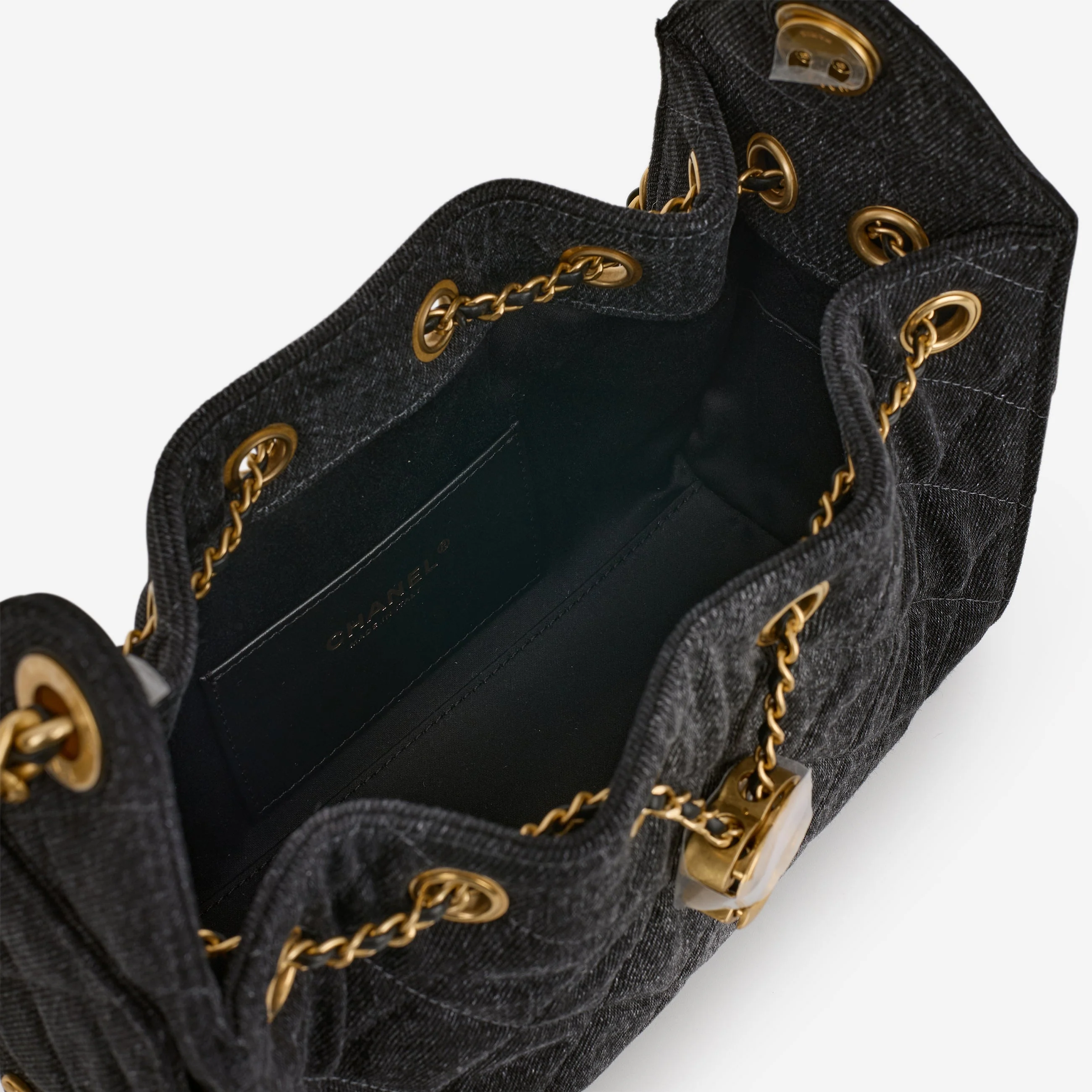 Chanel Mini 25 Hobo - Dark Denim Ombre | Aged Gold Hardware - Image 7