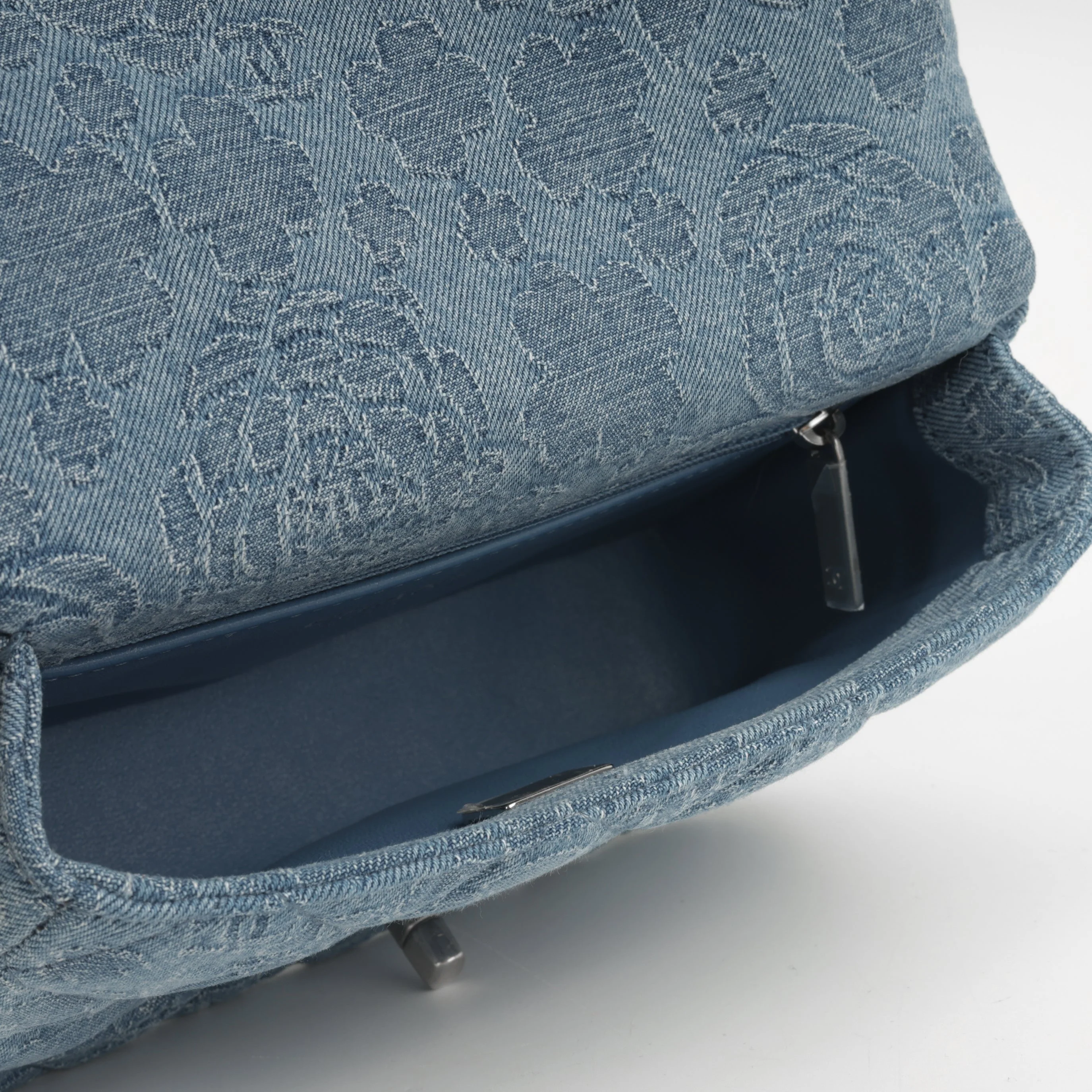 Chanel Mini Camellia Heart Crush - Blue Embroidered Denim | Silver Hardware - Image 7