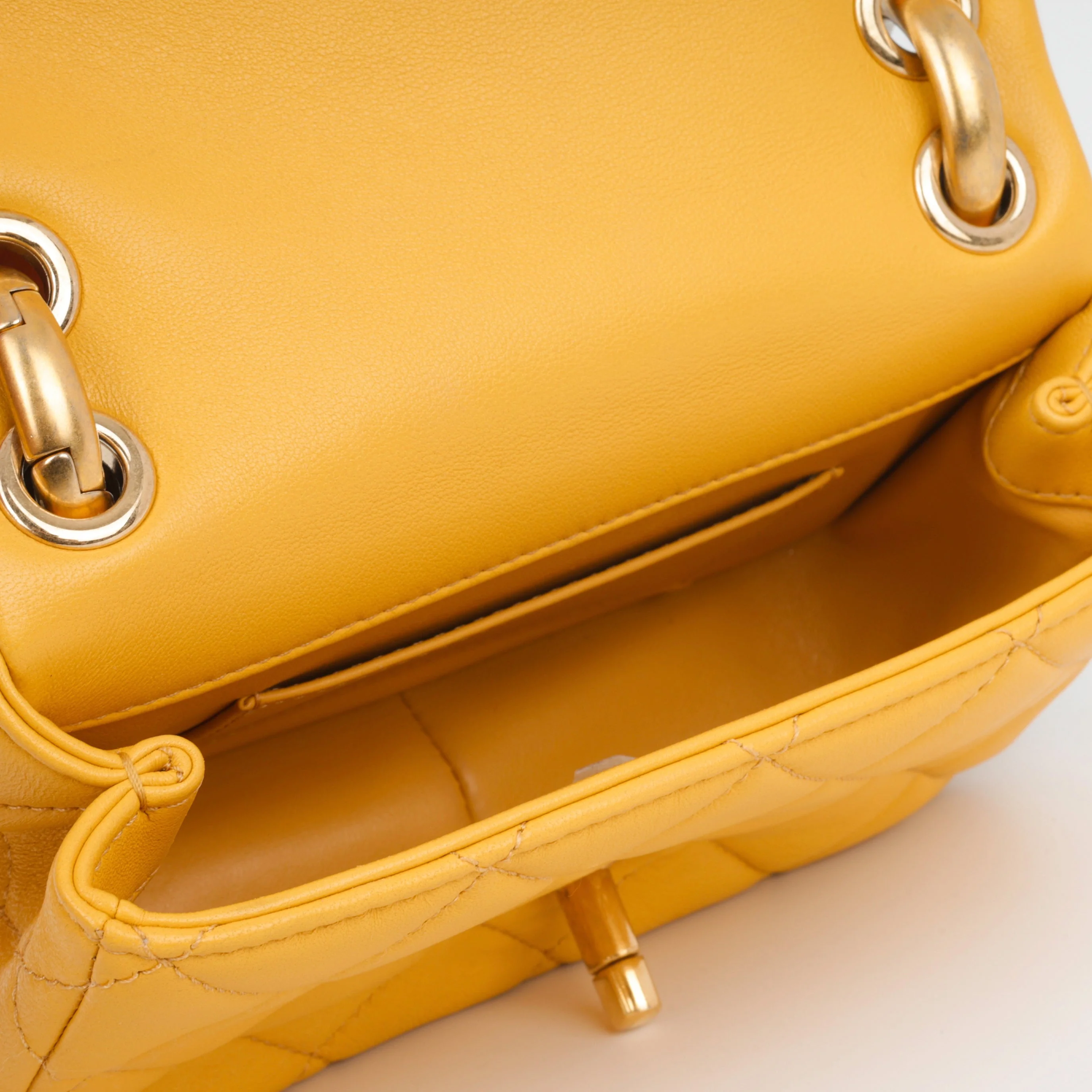 Chanel Mini Square Wenge Wood - Yellow Lambskin | Gold Hardware - Image 3