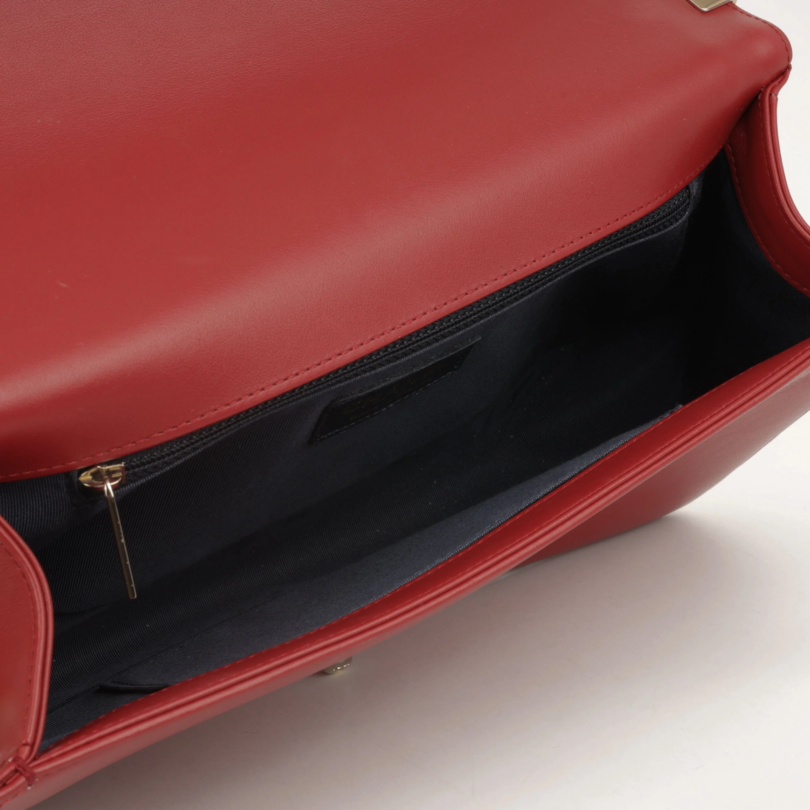 Chanel New Medium Boy Bag - Red Chevron Lambskin | Champagne Gold Hardware - Image 6