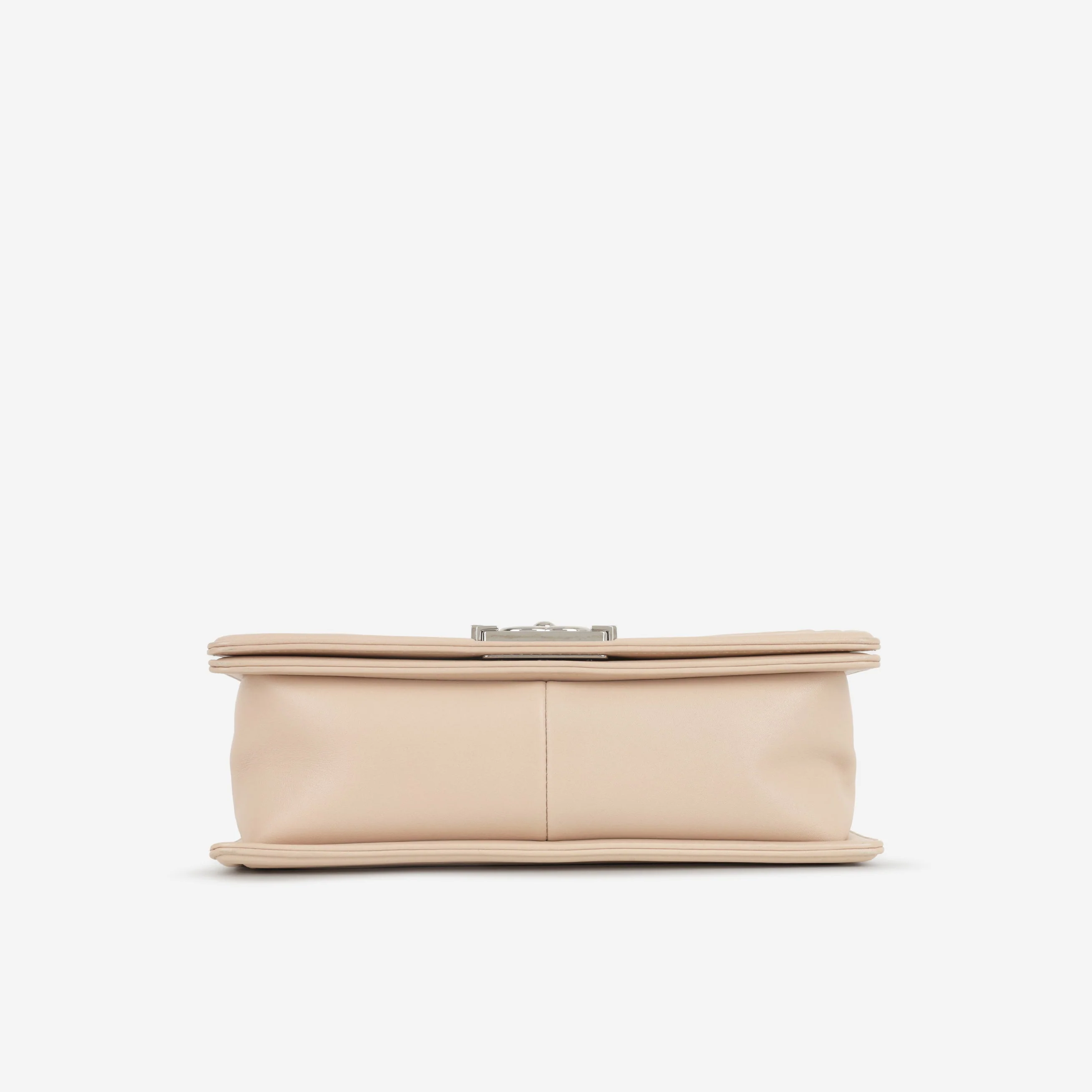 Chanel Old Medium Boy Bag - Nude Chevron Lambskin | Silver Hardware - Image 4