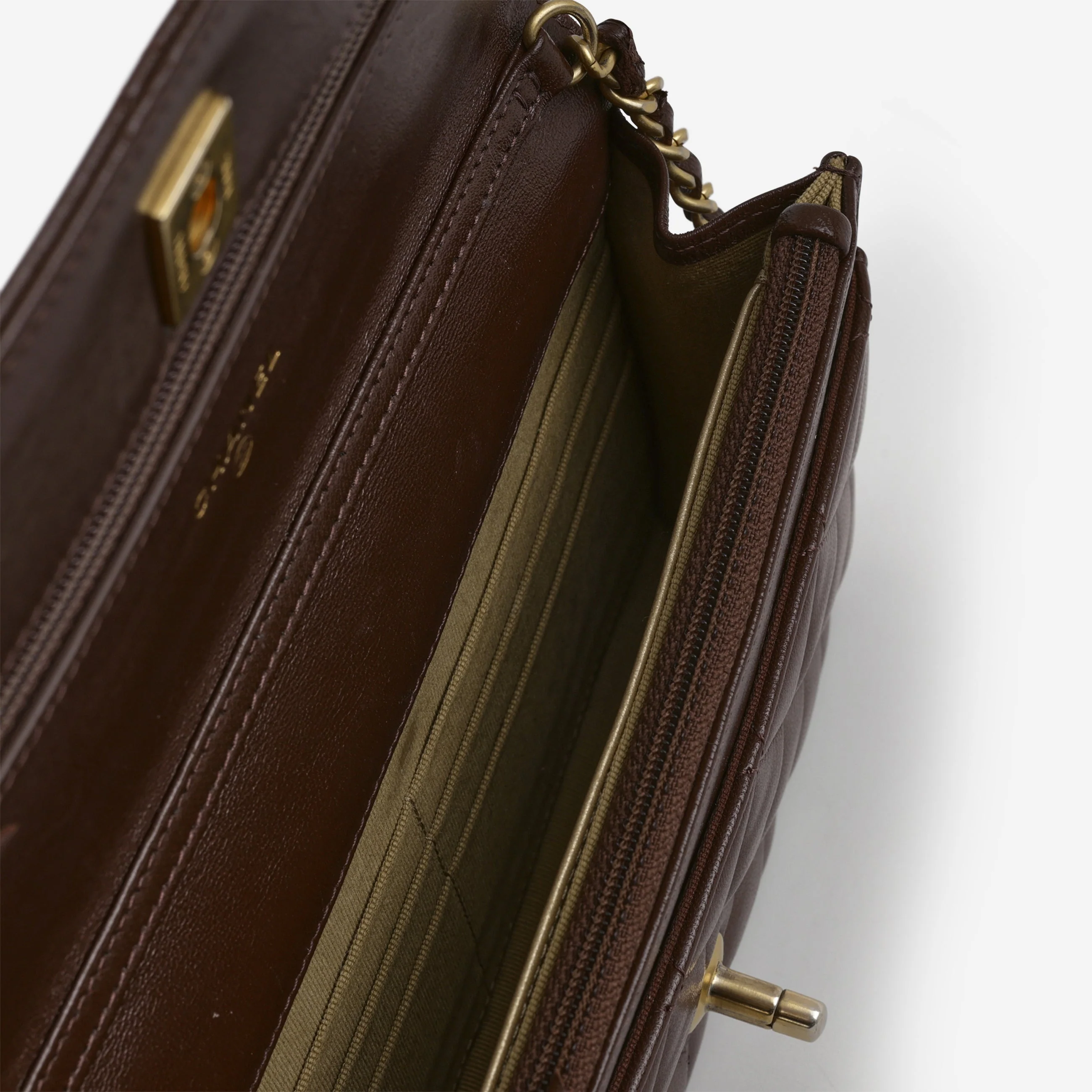 Chanel Pearl Crush Wallet On Chain - Brown Lambskin | Gold Hardware - Image 6