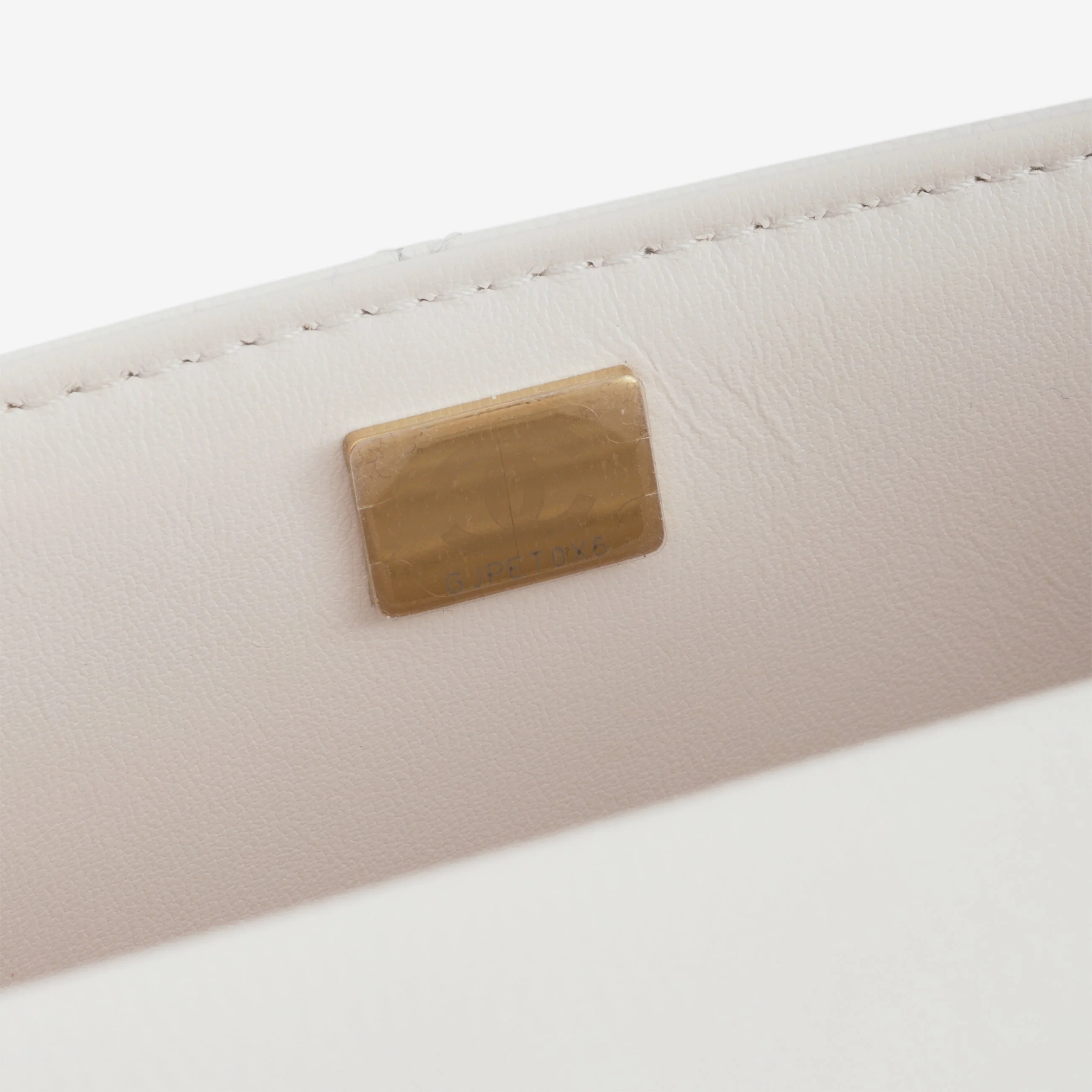 Chanel Retro Twist Top Handle Flap - White Caviar | Champagne Gold Hardware - Image 9