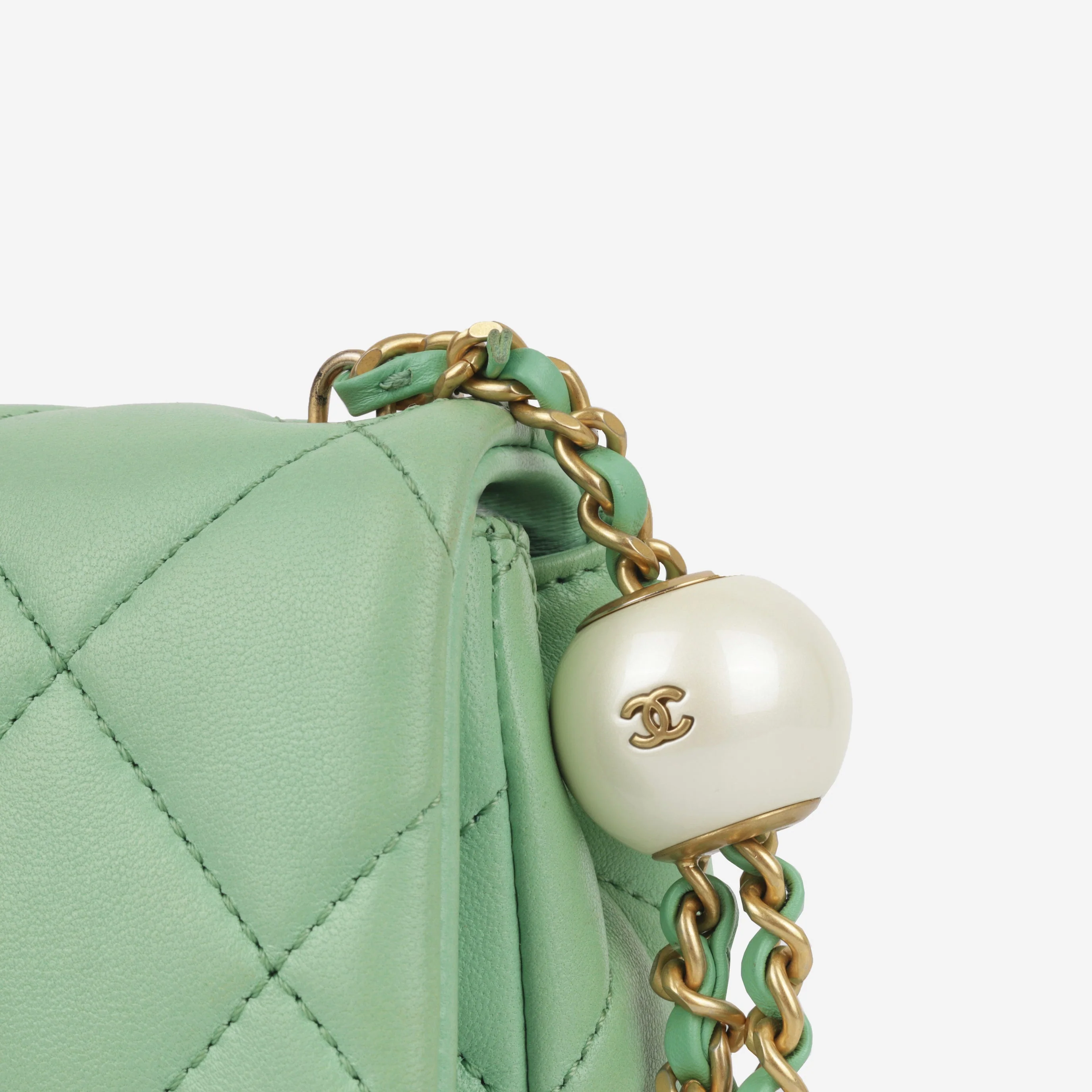 Chanel Seasonal Mini Square Pearl Crush | Brushed Gold Hardware - Image 6