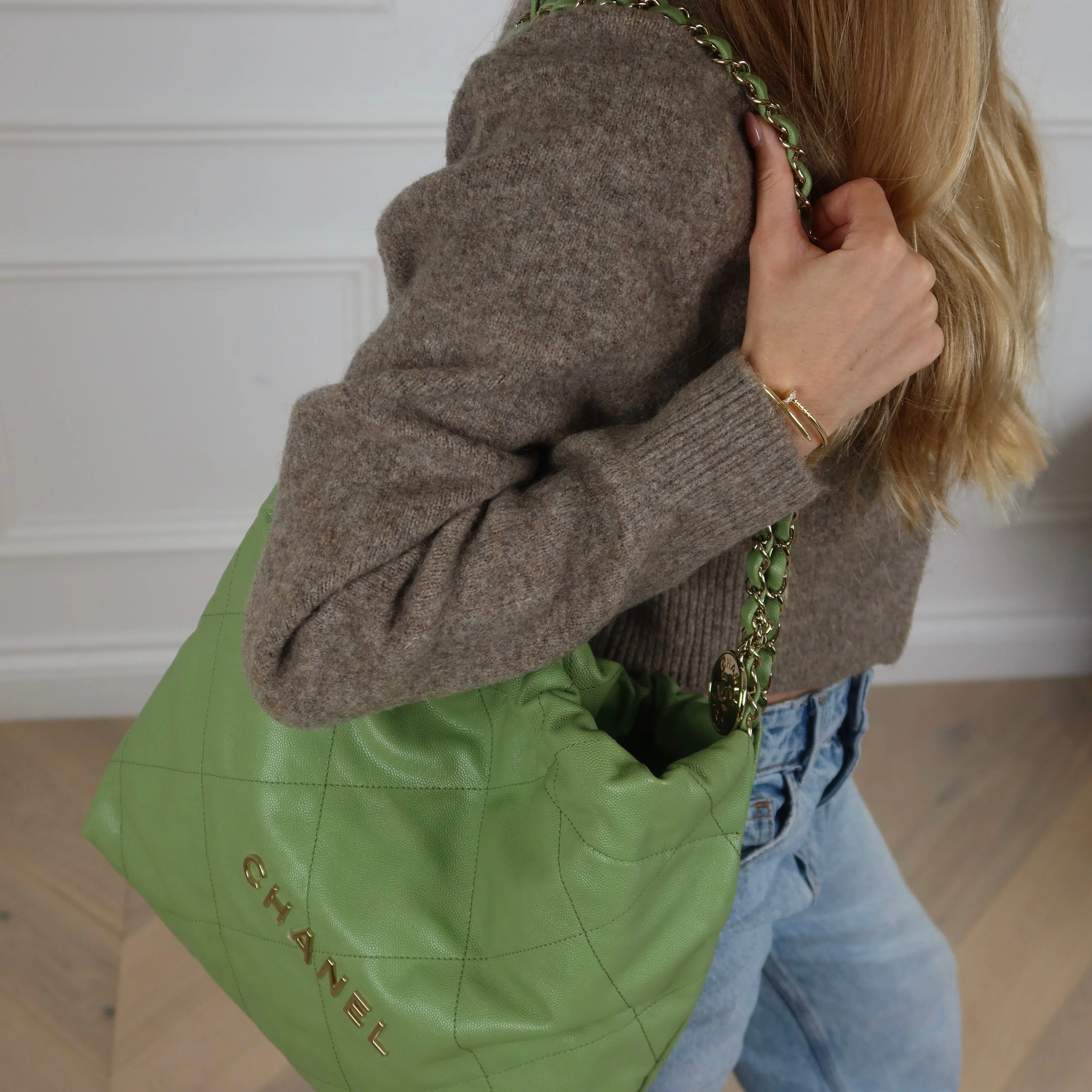 Chanel Small 22 Tote - Avocado Green | Champagne Gold Hardware - Image 10