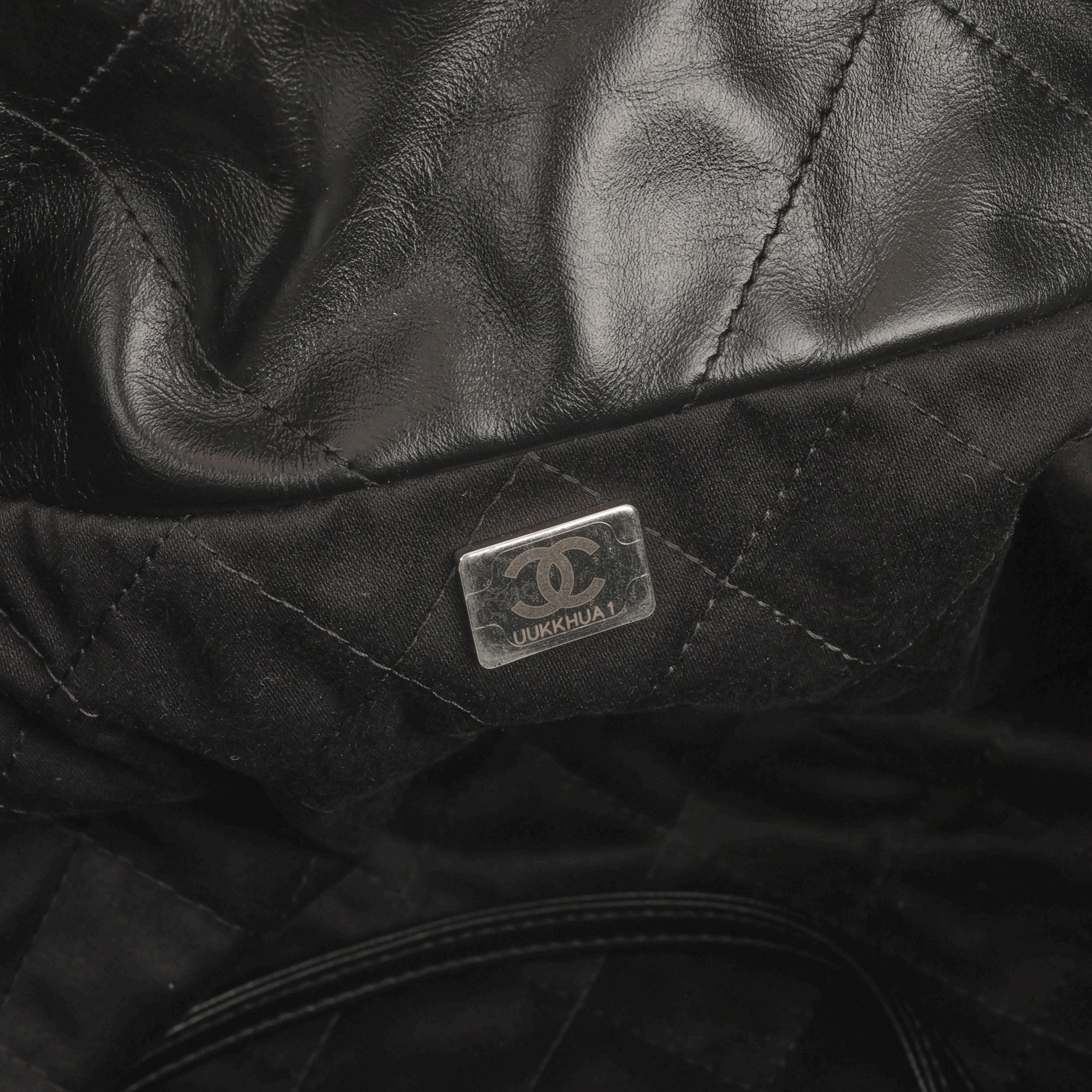 Chanel Small 22 Tote - Black Calfskin | Silver Hardware - Image 7