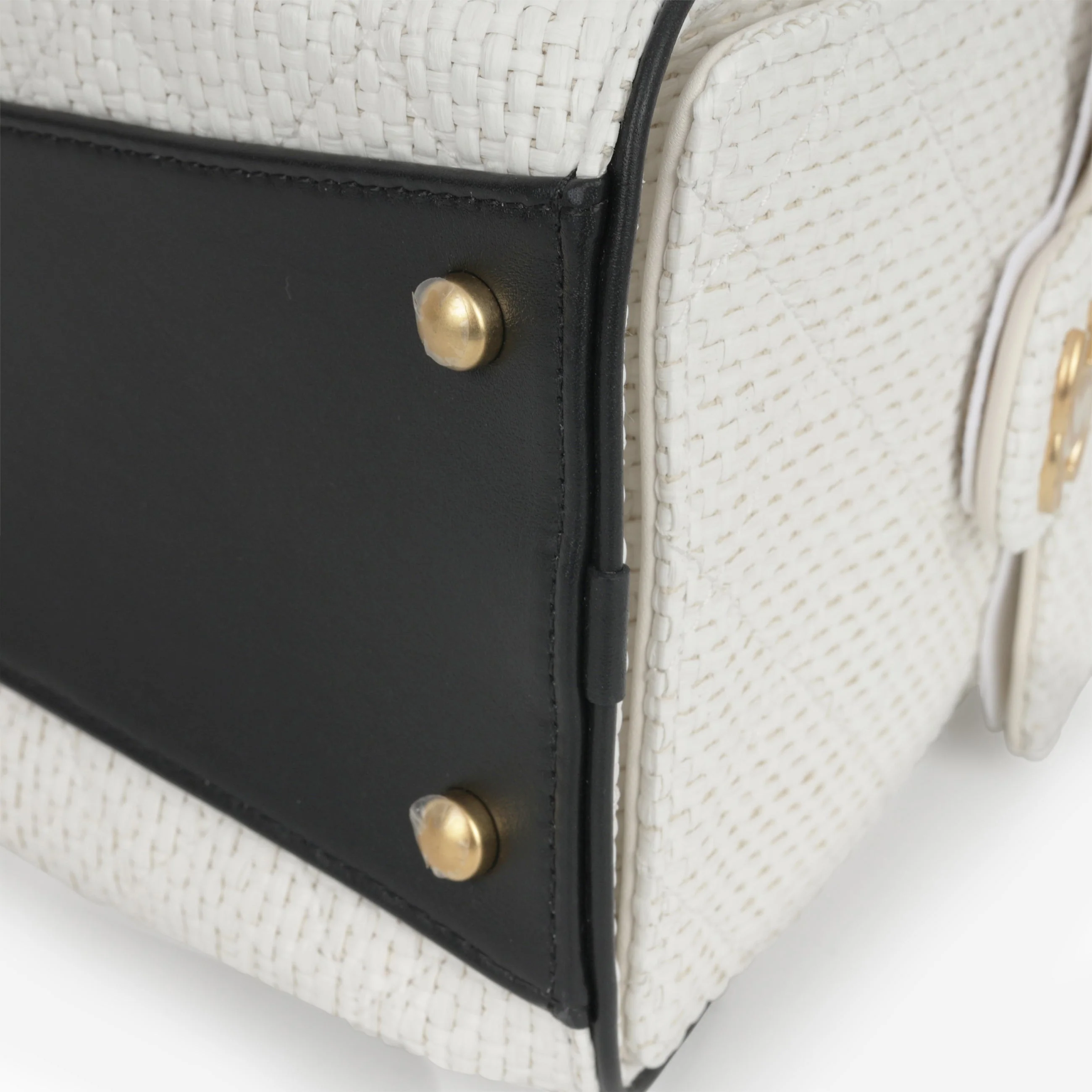 Chanel Small 25 Hobo - White Braided Raffia | Gold Hardware - Image 5