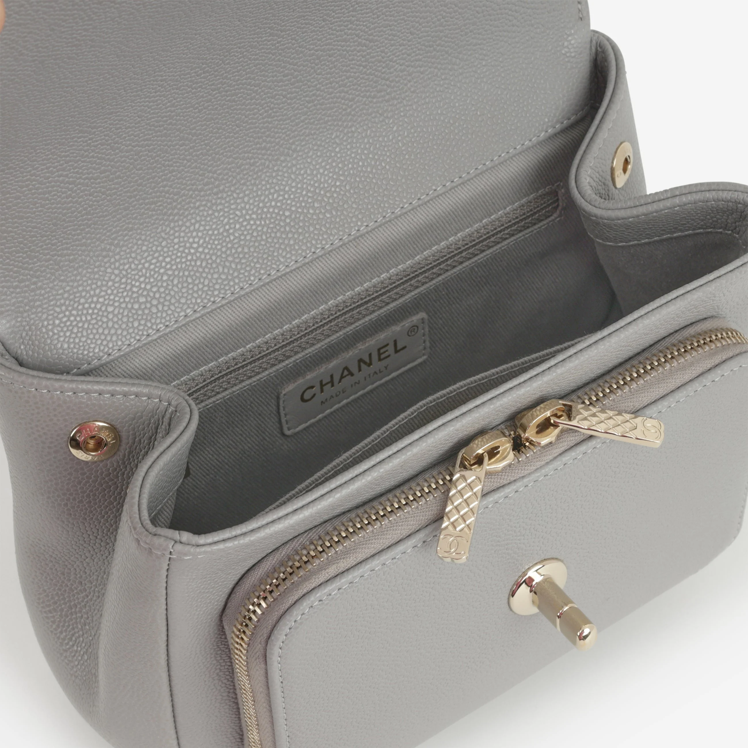 Chanel Small Business Affinity - Grey Caviar | Champagne Gold Hardware - Image 5
