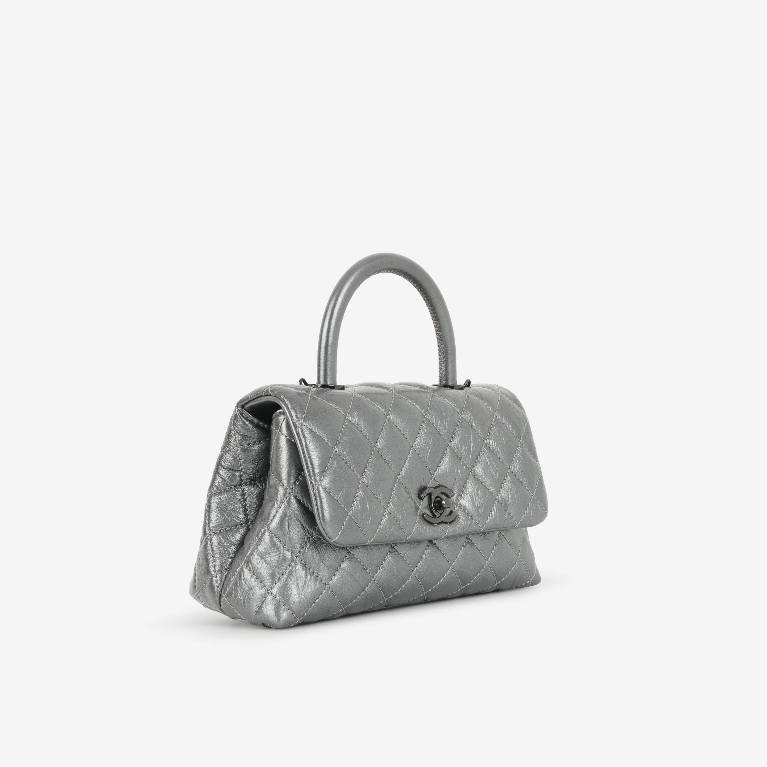 Chanel Small Coco Handle - Graphite Metallic Calfskin | Black Hardware - Image 2