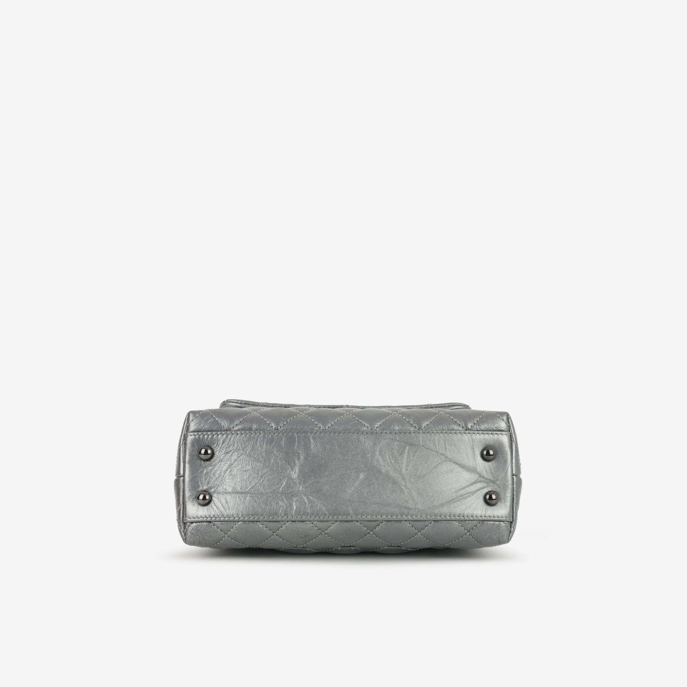 Chanel Small Coco Handle - Graphite Metallic Calfskin | Black Hardware - Image 4