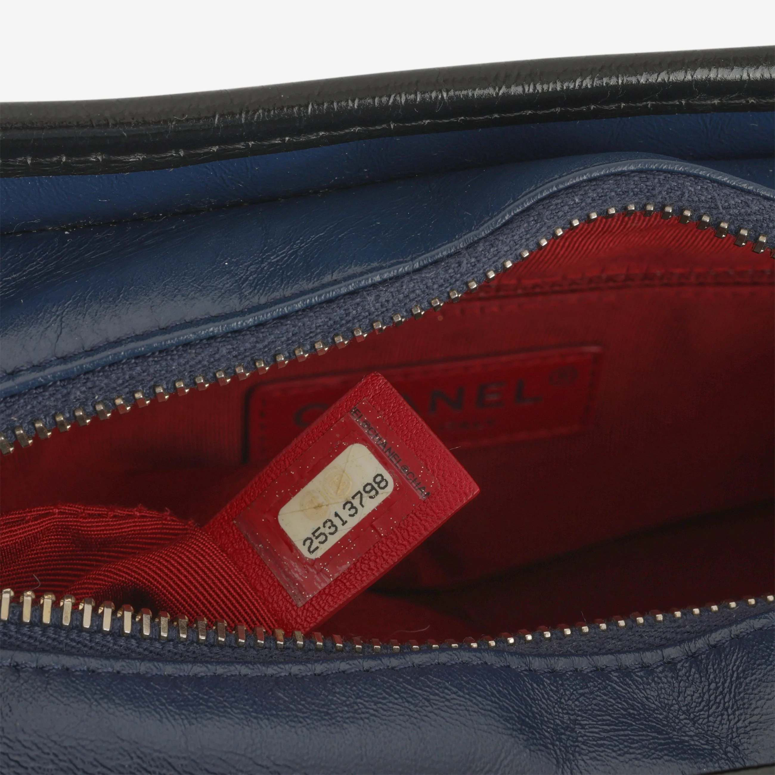Chanel Small Gabrielle Bag - Navy / Black Aged Calfskin | Mixed Hardware - Image 6