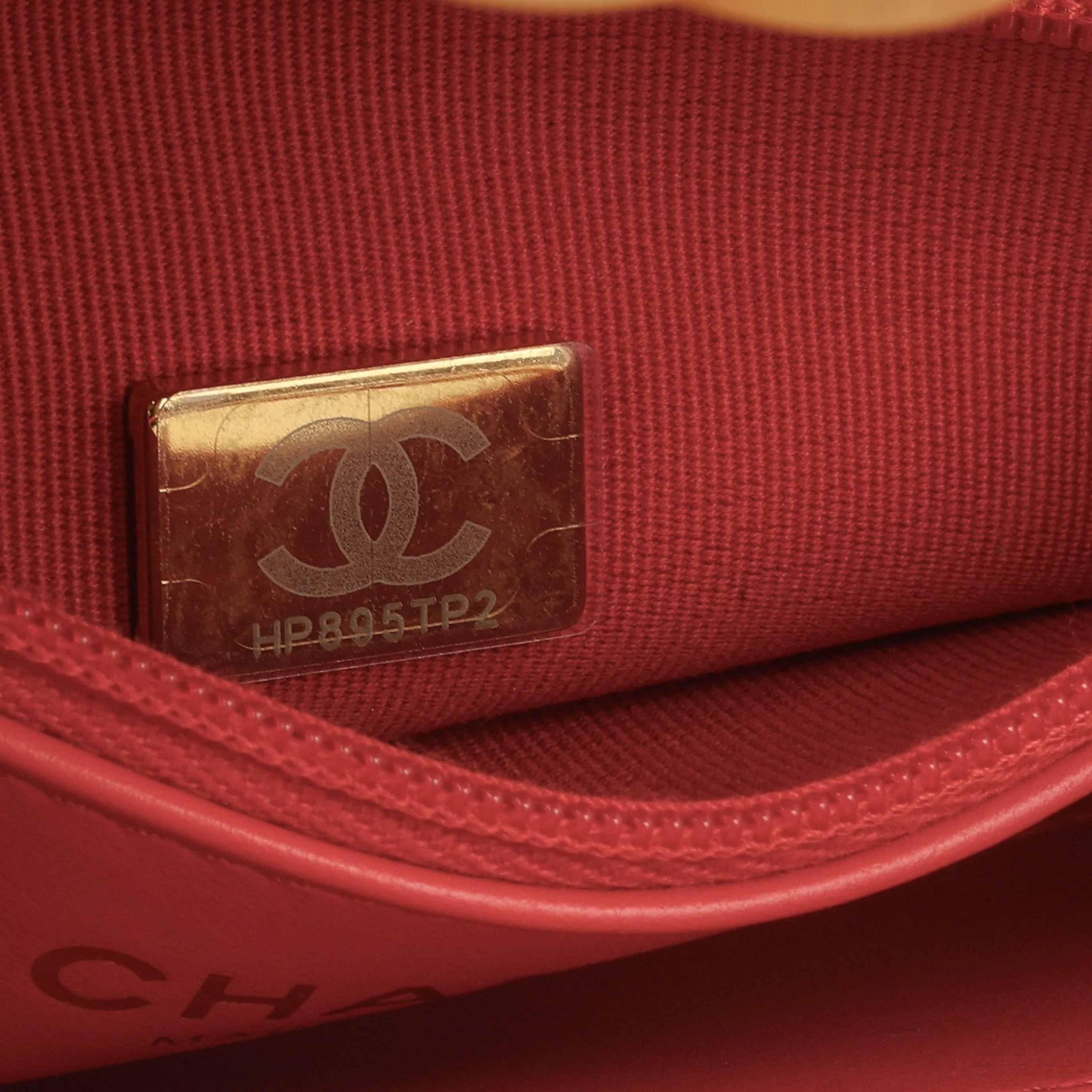 Chanel Small Kelly Re-Edition - Red Crumpled Calfskin | Gold Hardware - Image 4