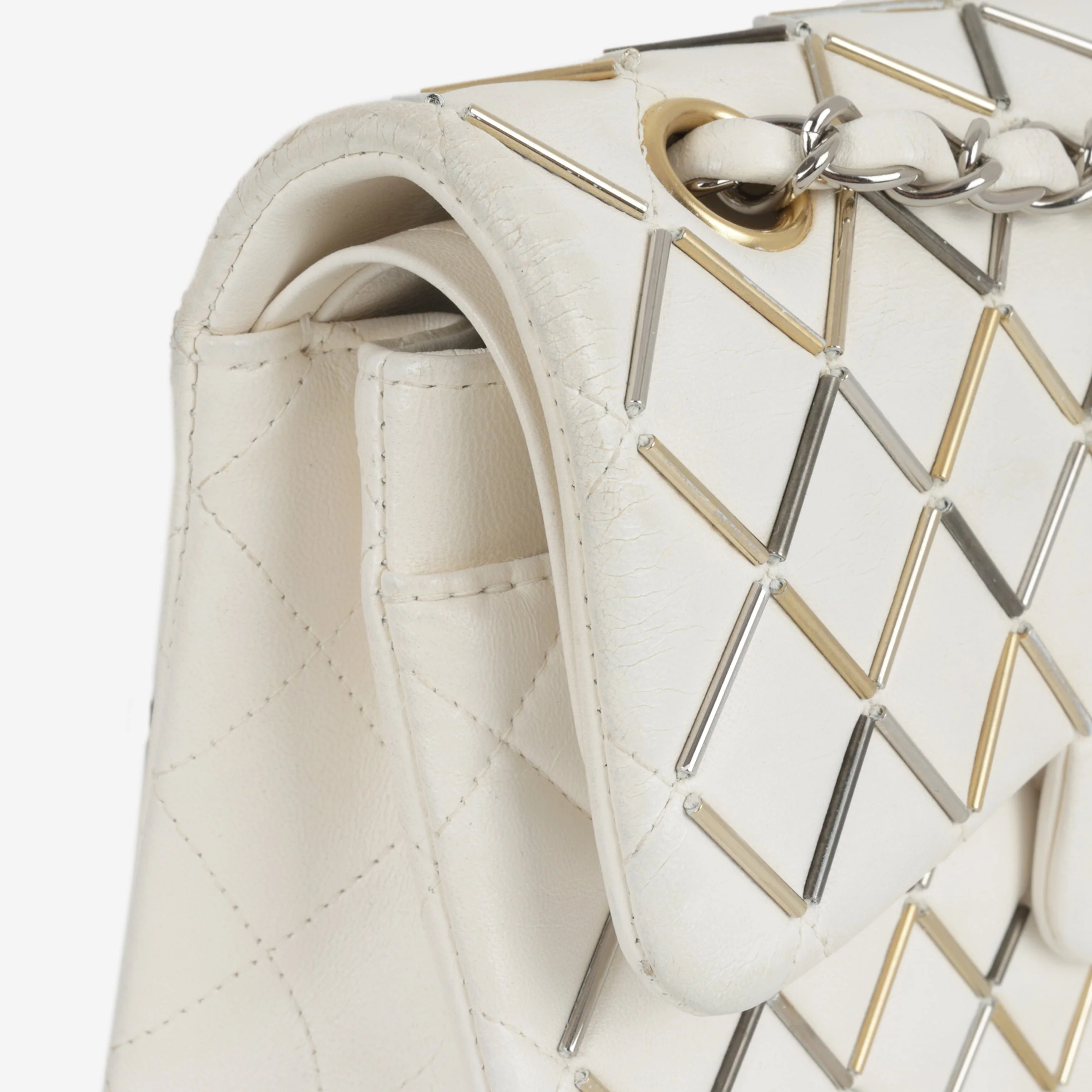 Chanel Small Matelasse Classic Flap - White Lambskin | Bi-colour Hardware - Image 5