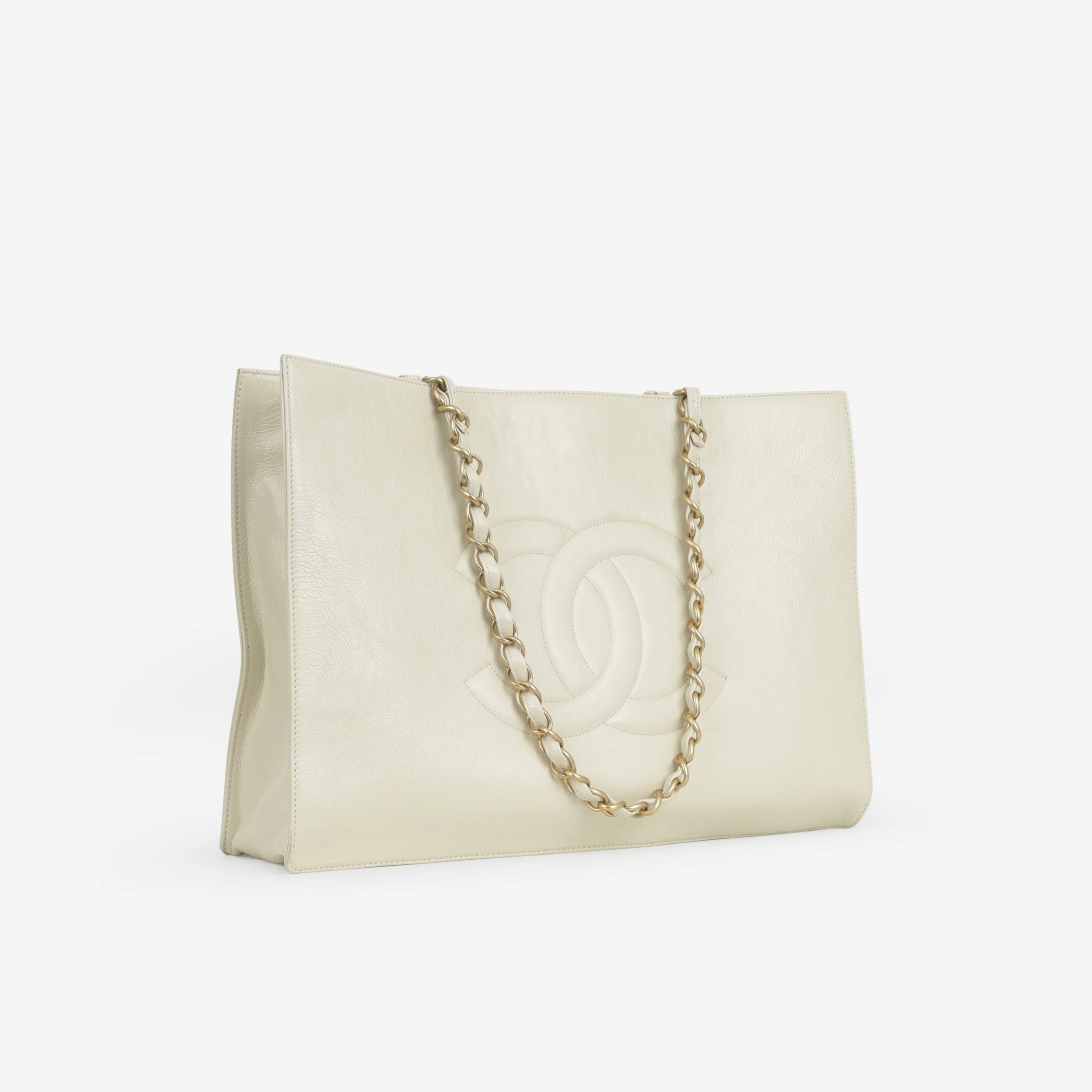 Chanel Timeless CC Shopping Tote - Ivory Crumpled Calfskin | Aged Gold Hardware - Image 2