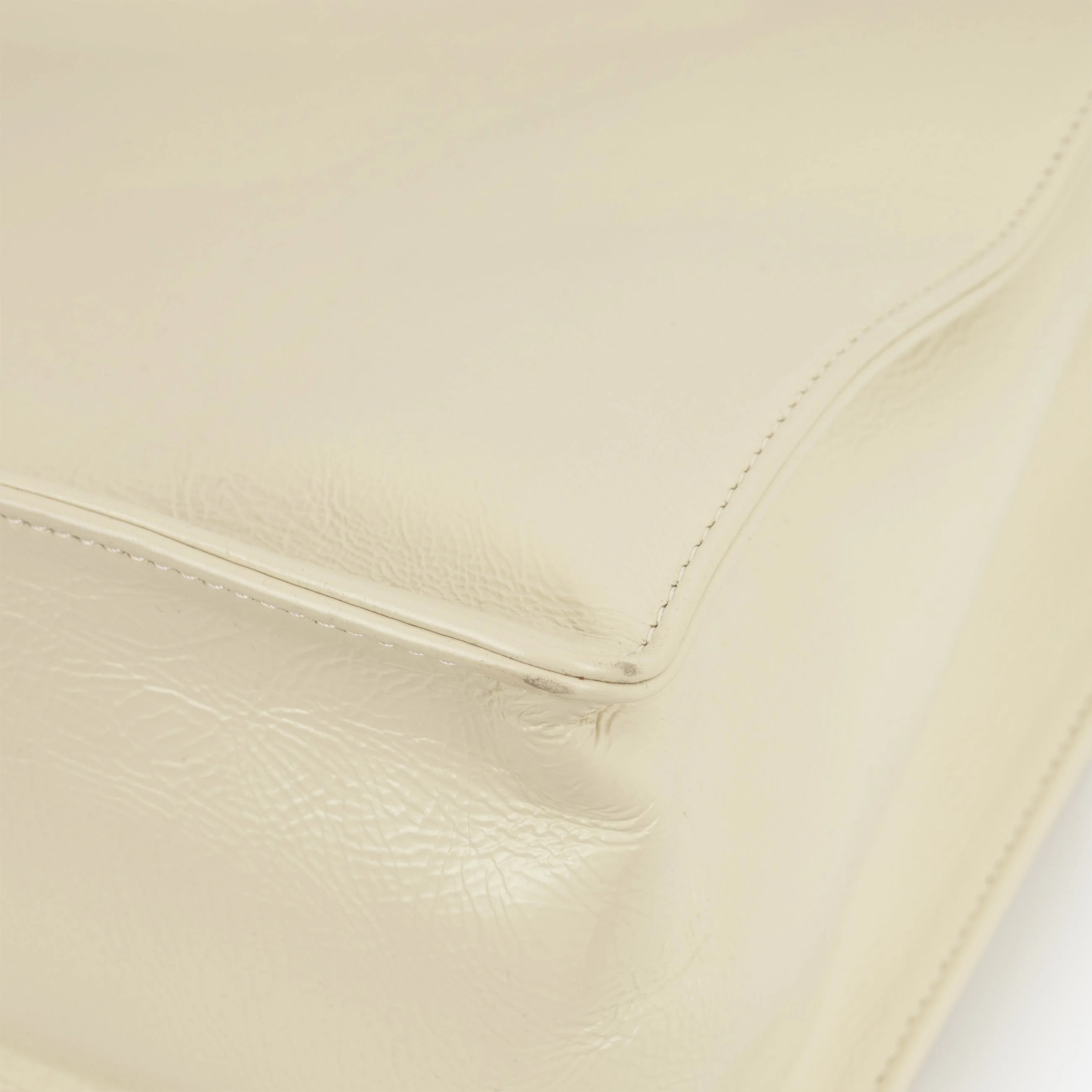 Chanel Timeless CC Shopping Tote - Ivory Crumpled Calfskin | Aged Gold Hardware - Image 5