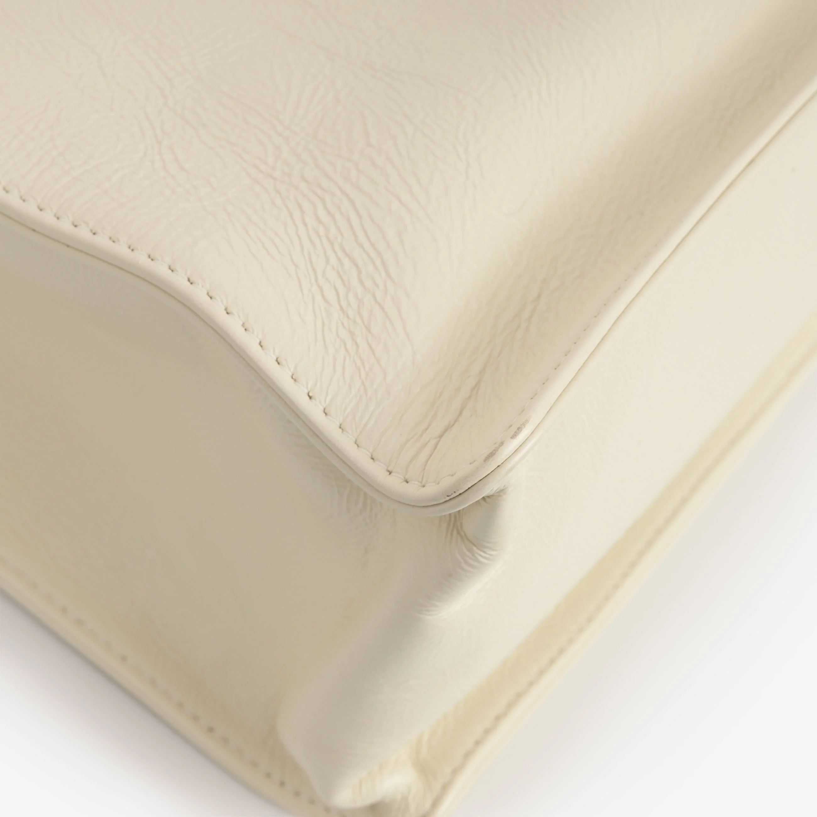 Chanel Timeless CC Shopping Tote - Ivory Crumpled Calfskin | Aged Gold Hardware - Image 6