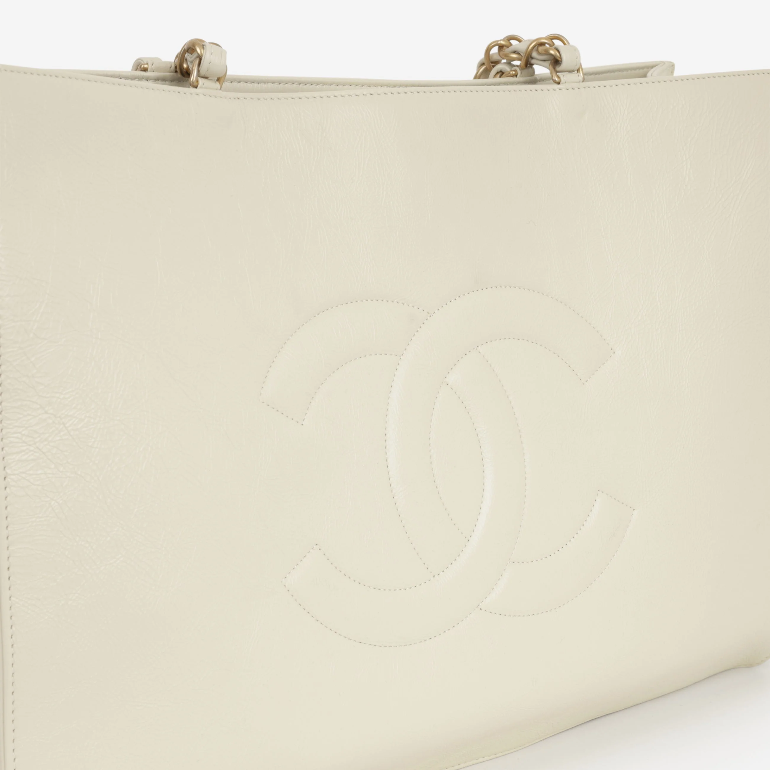 Chanel Timeless CC Shopping Tote - Ivory Crumpled Calfskin | Aged Gold Hardware - Image 9