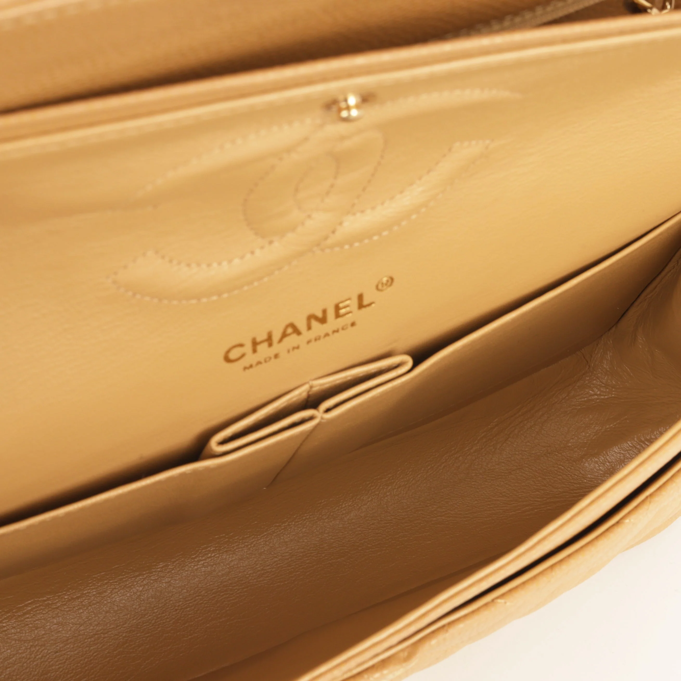 Chanel Vintage Medium Classic Flap - Beige Caviar | Gold Hardware - Image 5
