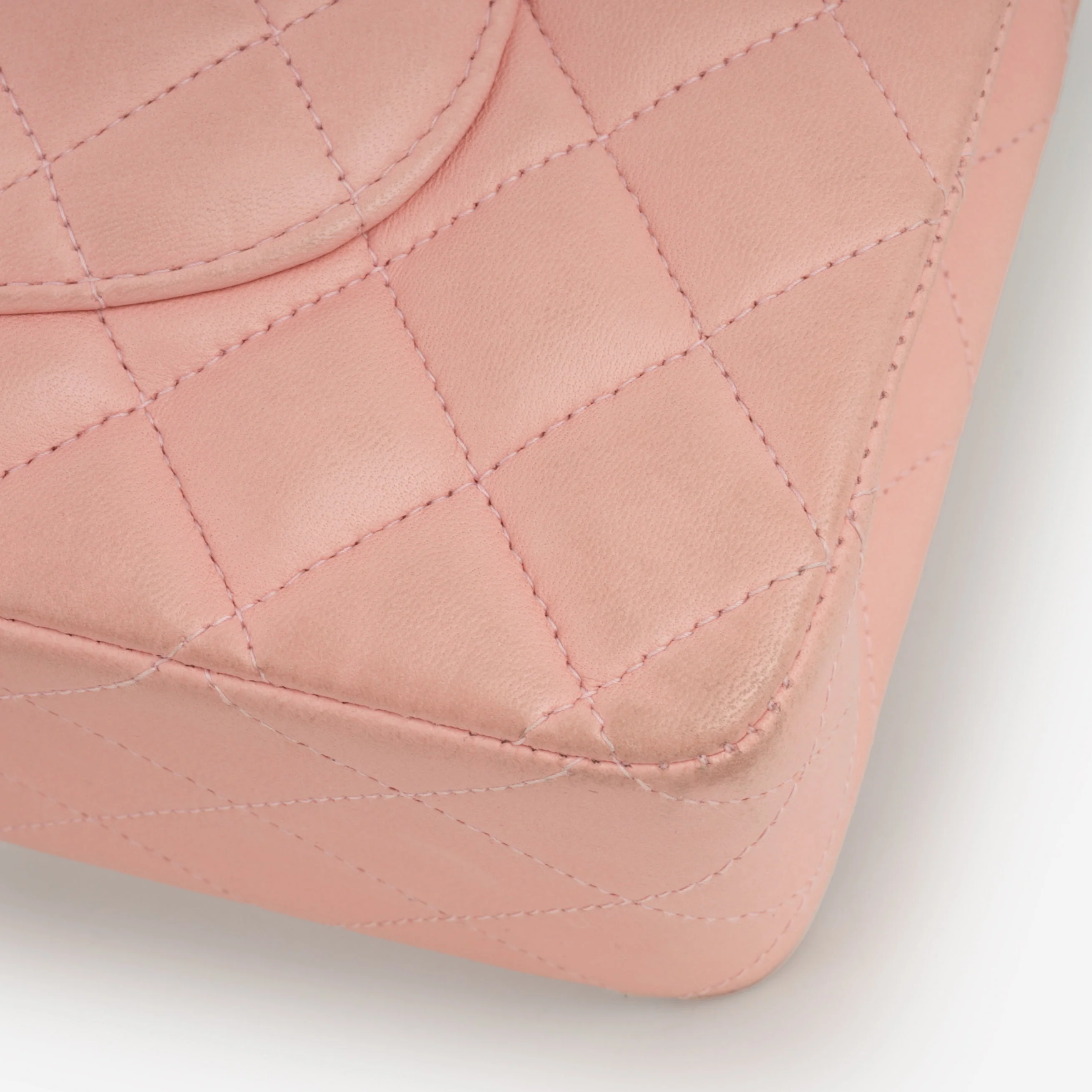 Chanel Vintage Medium Classic Flap - Pink Lambskin | Gold Hardware - Image 5
