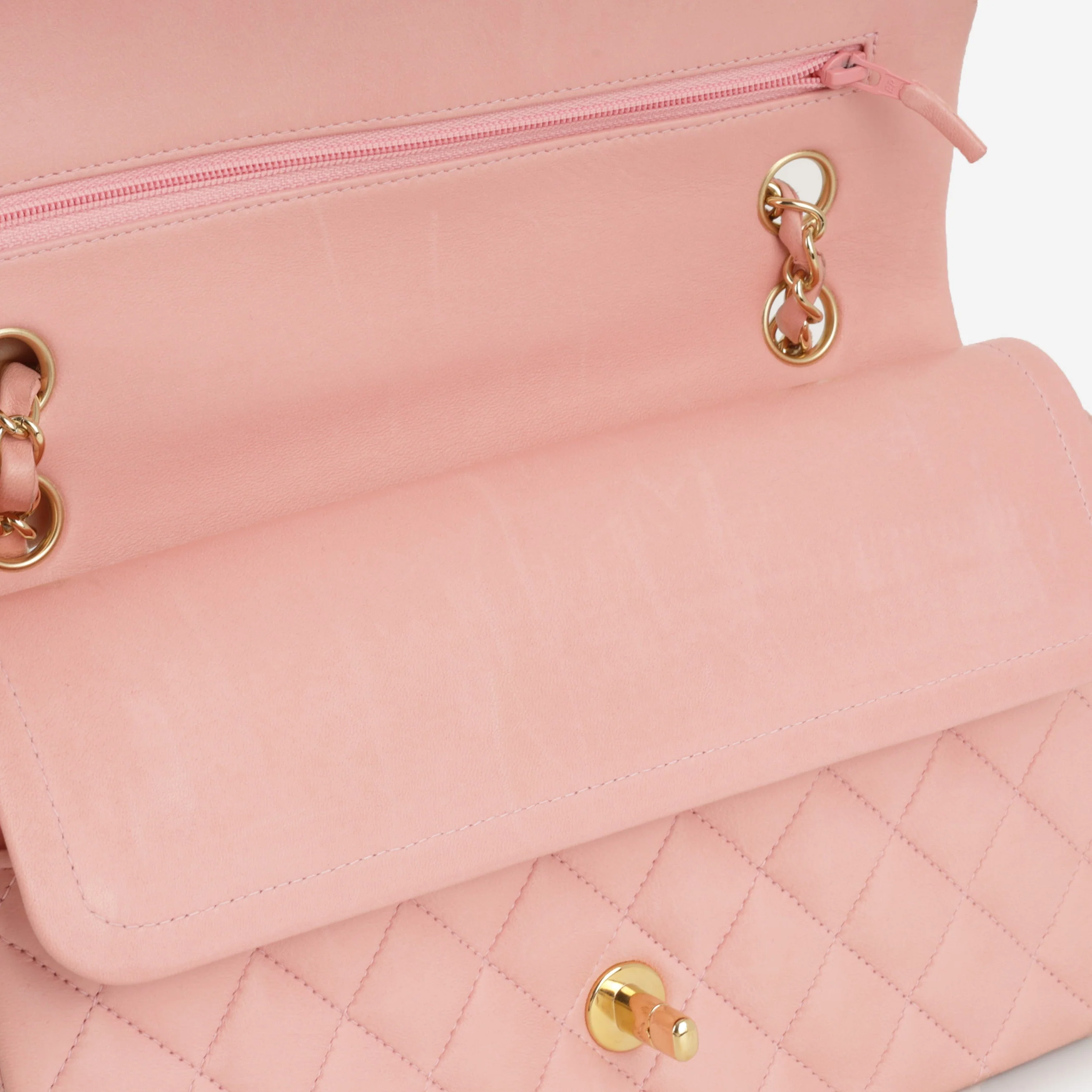 Chanel Vintage Medium Classic Flap - Pink Lambskin | Gold Hardware - Image 8