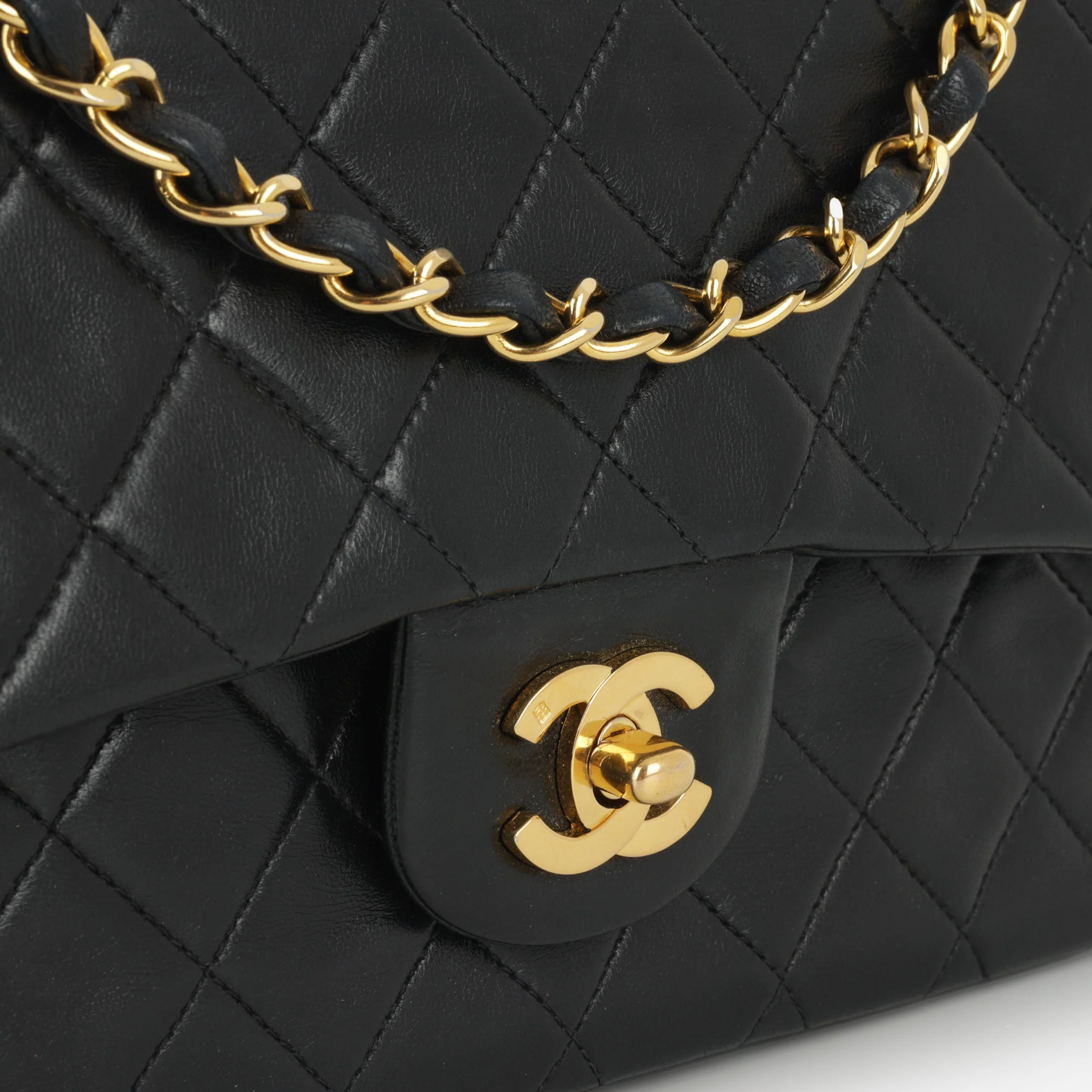Chanel Vintage Small Classic Flap | Black Lambskin | Gold Hardware - Image 7