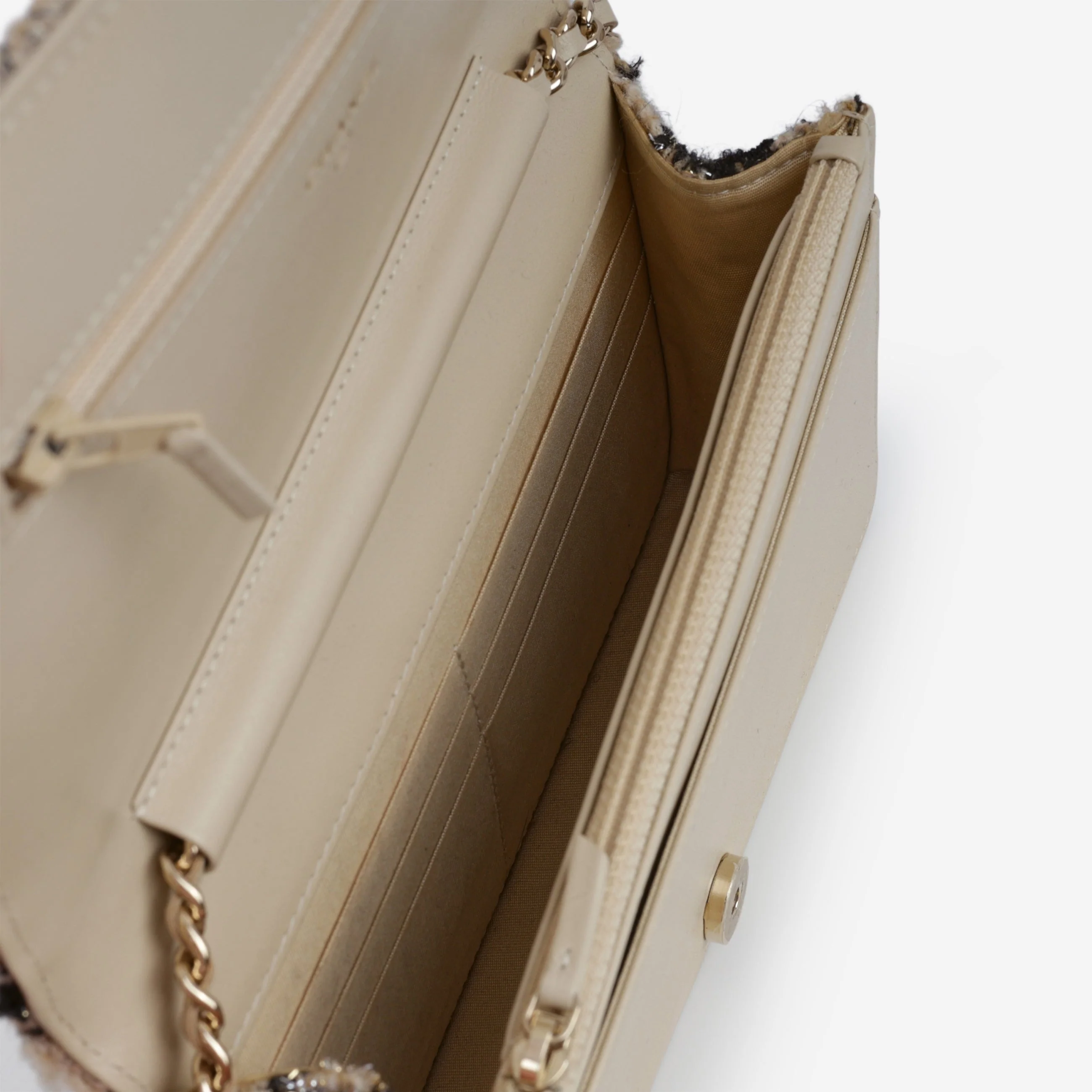 Chanel Wallet On Chain - Black / Beige Houndstooth | Champagne Gold Hardware - Image 7