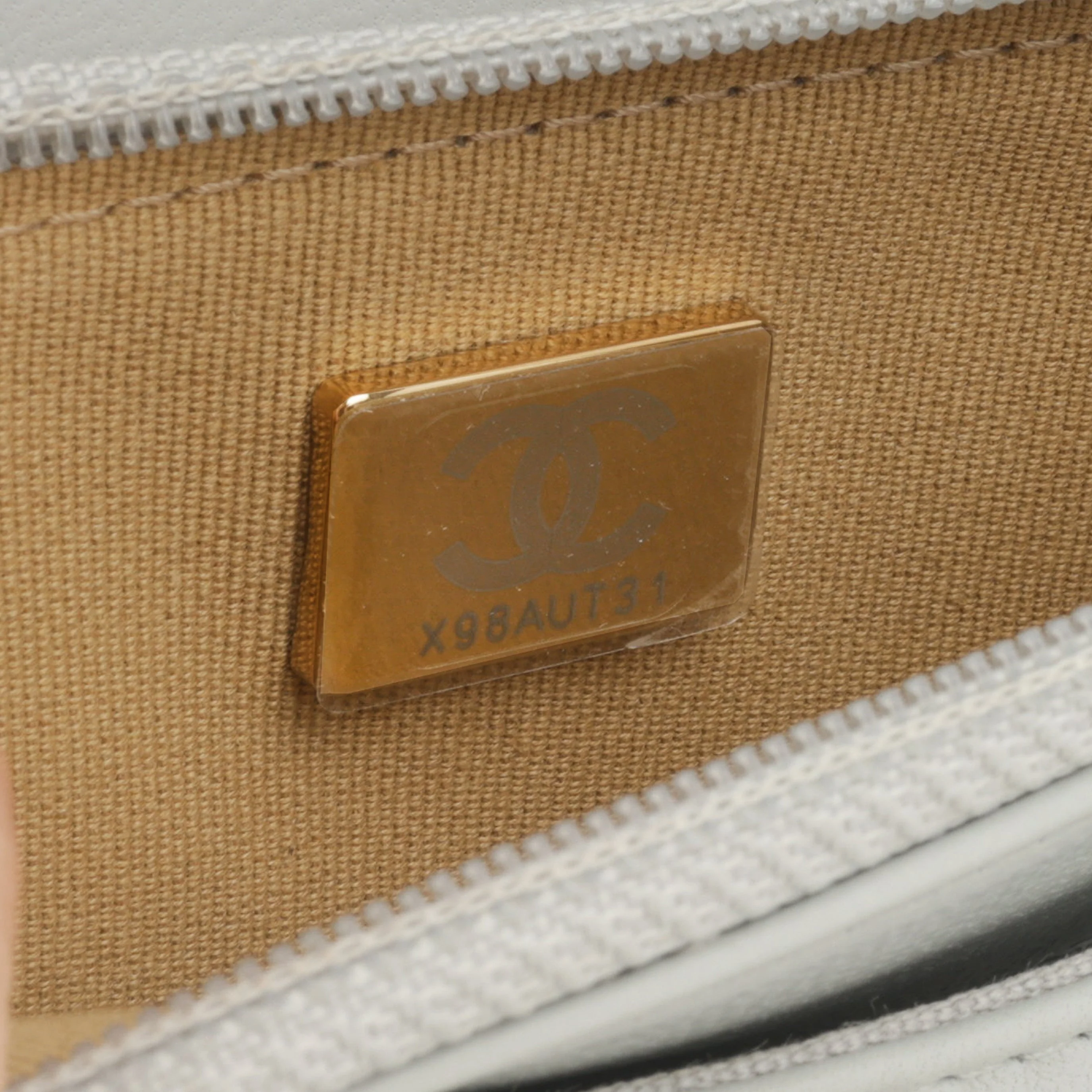 Chanel Pearl Crush Wallet On Chain - Grey Lambskin | Gold Hardware - Image 7