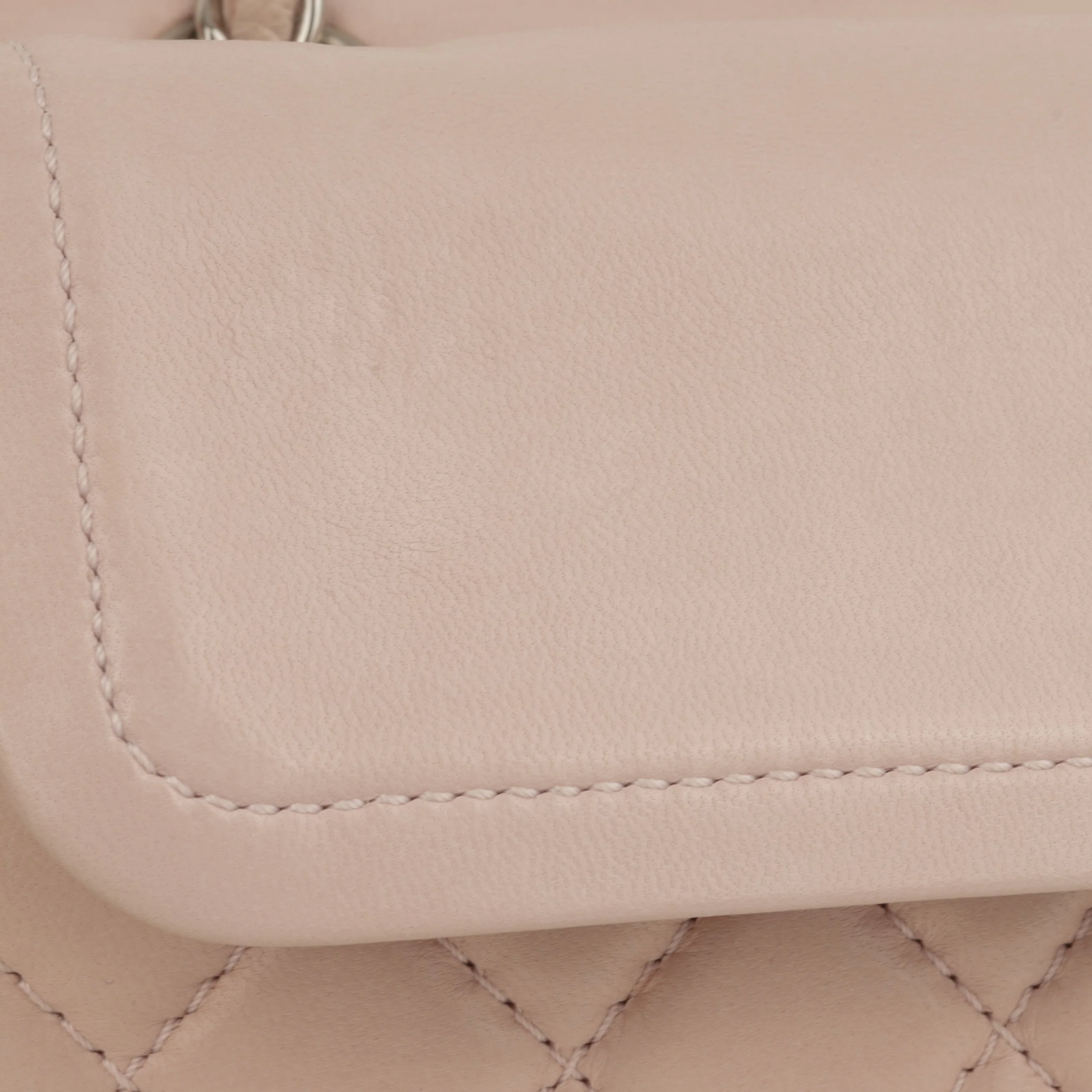 Chanel Seasonal Medium Flap Bag - Pink Lambskin | Silver Hardware - Image 12