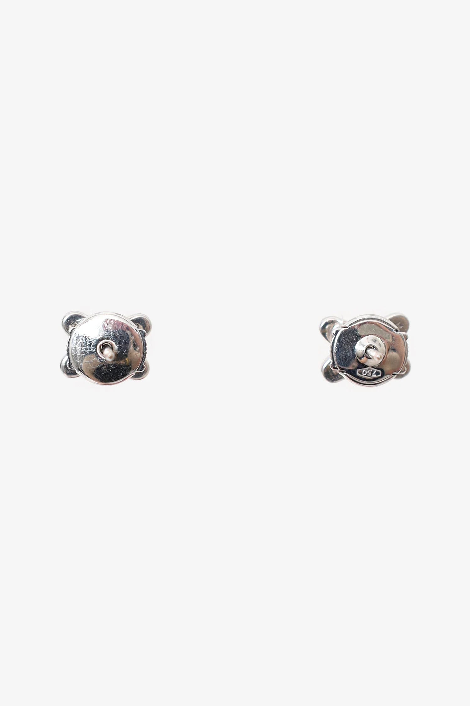 Chaumet White Gold Diamond Pavé Jeux de Liens Earrings - Image 3