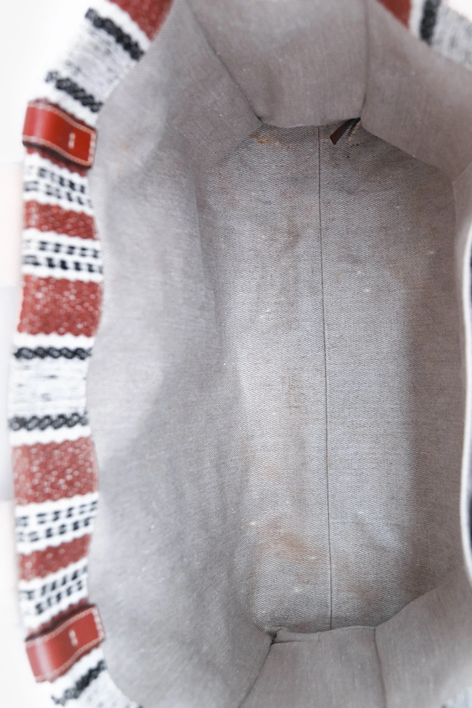 Chloé Brown/White Logo Canvas Tote - Image 6