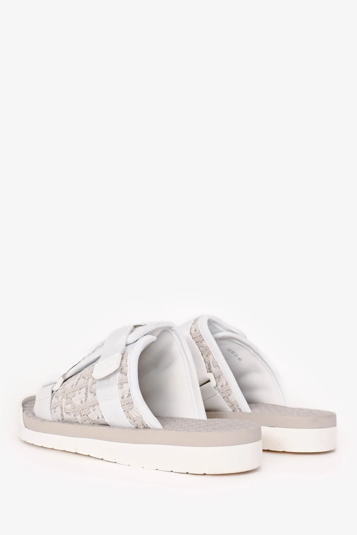Christain Dior White/Beige Oblique 'Alpha' Slides Size 40 - Image 4