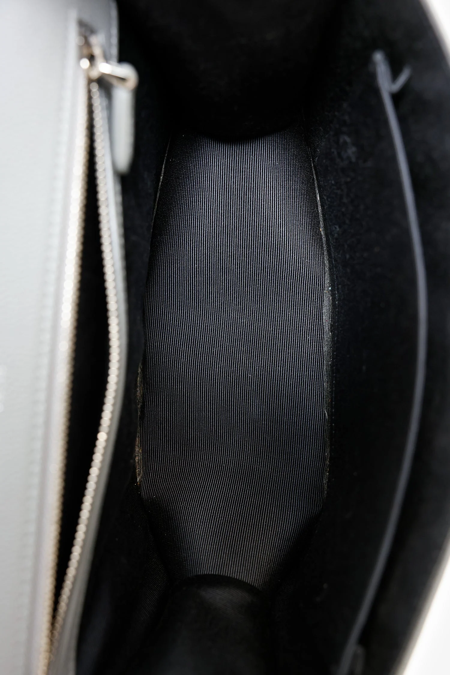 Christian Dior 2015 Grey Grained Leather Medium Diorama Shoulder Bag - Image 7