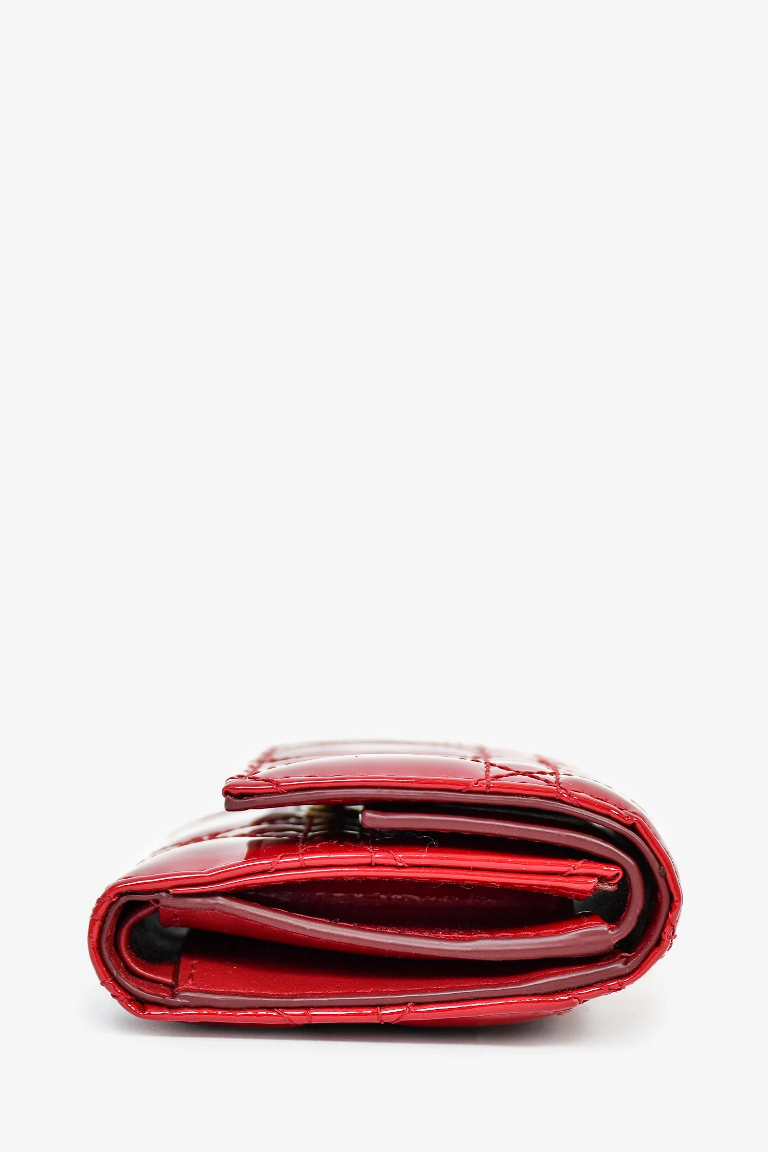 Christian Dior 2019 Red Patent Cannage Leather Lady Lotus Wallet - Image 3