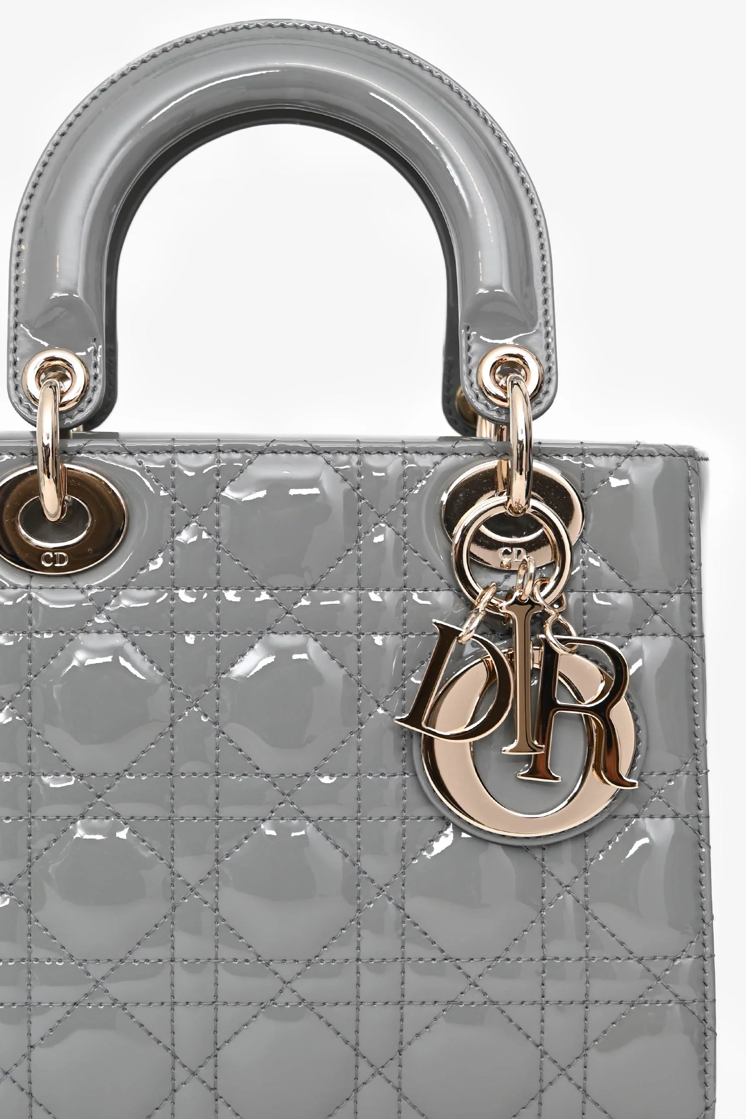 Christian Dior 2021 Grey Patent Leather Small Lady Dior Top Handle With Strap - Image 6