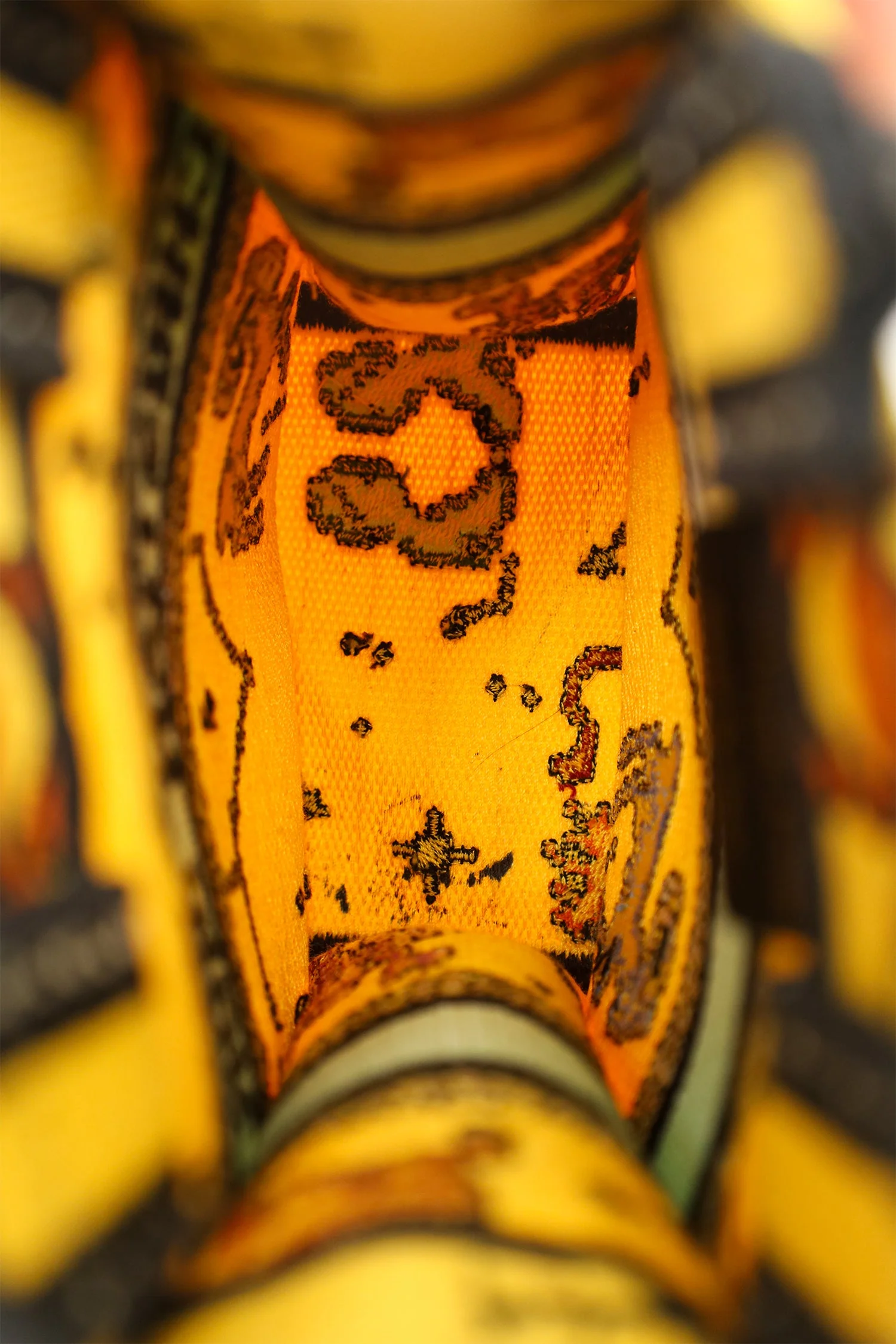 Christian Dior 2022 Yellow Canvas Embroidered Pixel Zodiac Mini Book Tote Phone Bag With Strap - Image 8