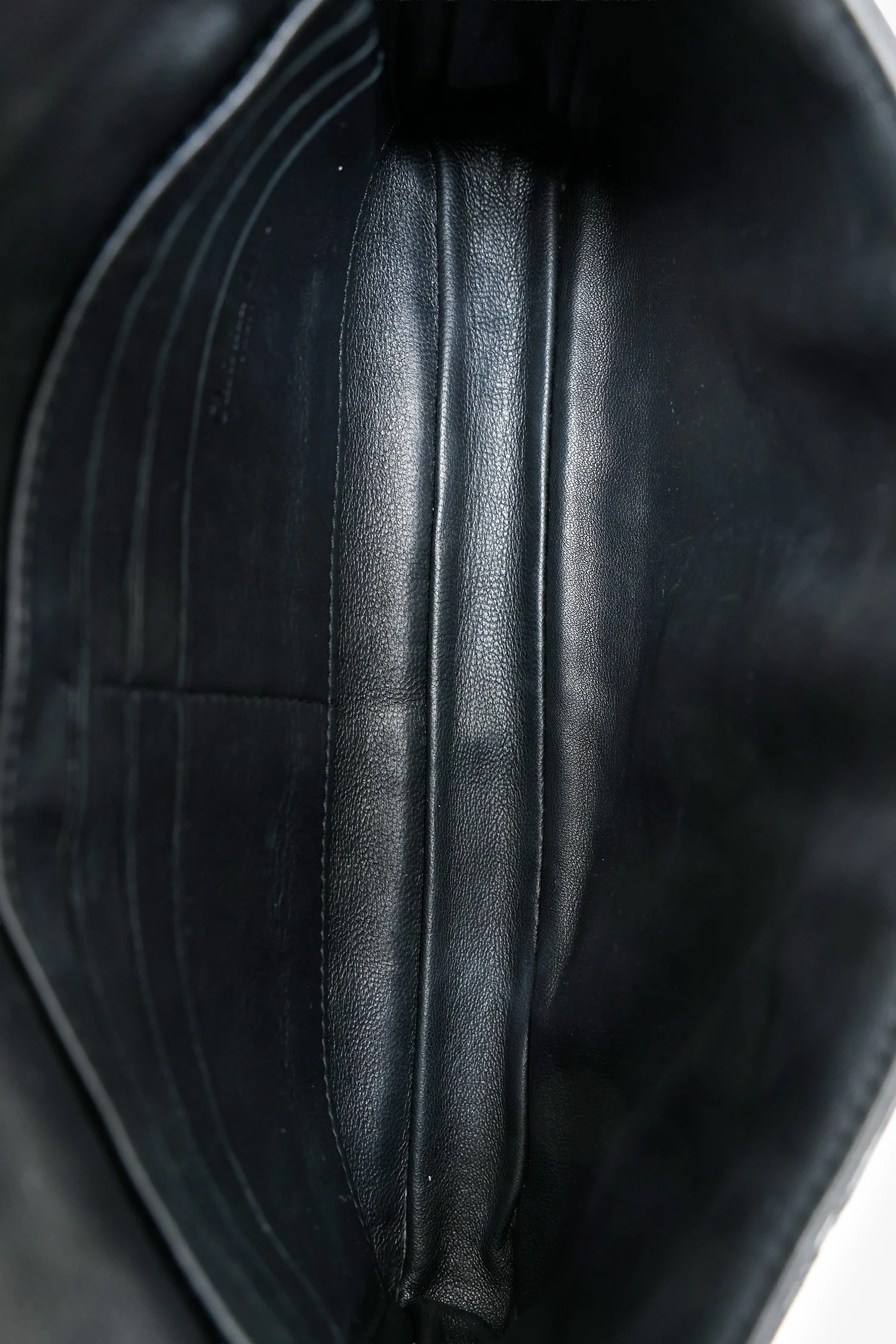 Christian Dior Black Patent Leather Wallet On Chain - Image 7
