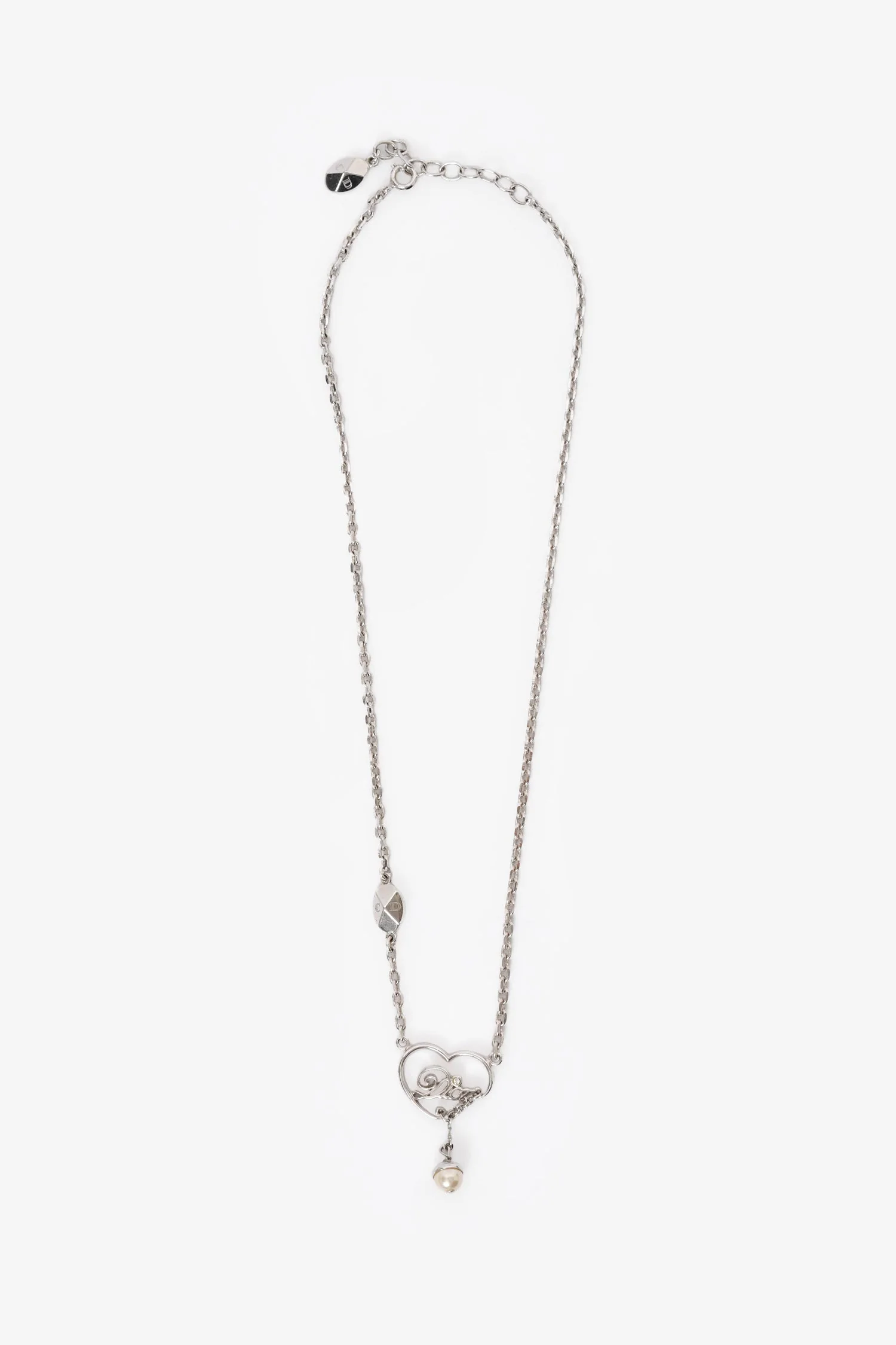 Christian Dior Silver Toned Heart Logo Pearl Necklace - Image 2