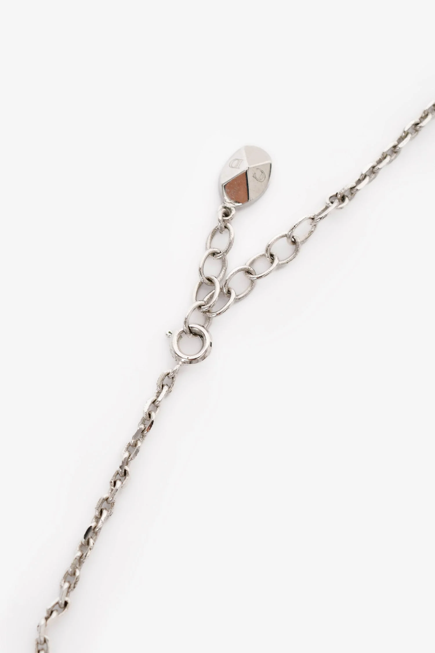 Christian Dior Silver Toned Heart Logo Pearl Necklace - Image 3