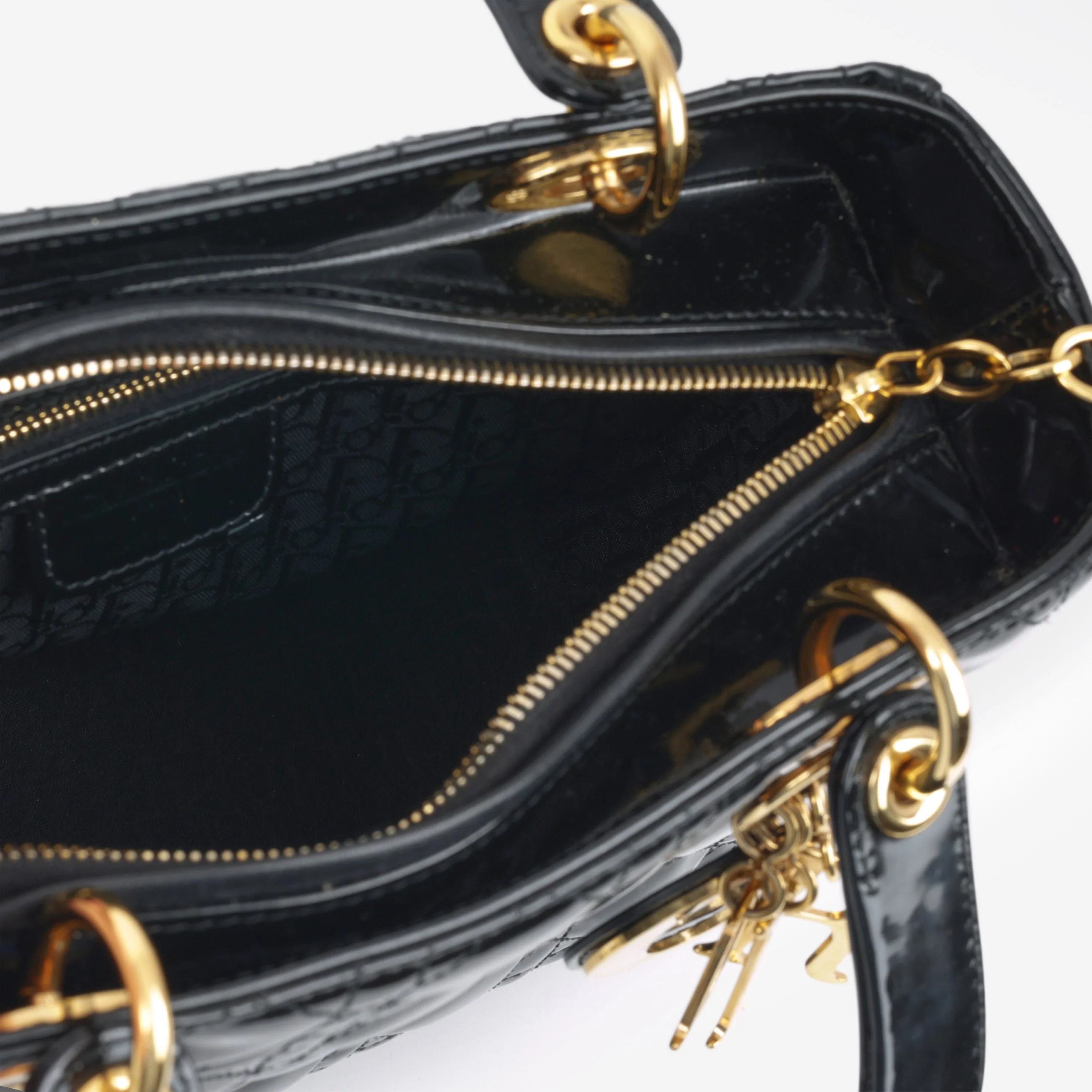 Dior Medium Lady Dior - Black Patent | Gold Hardware - Image 5