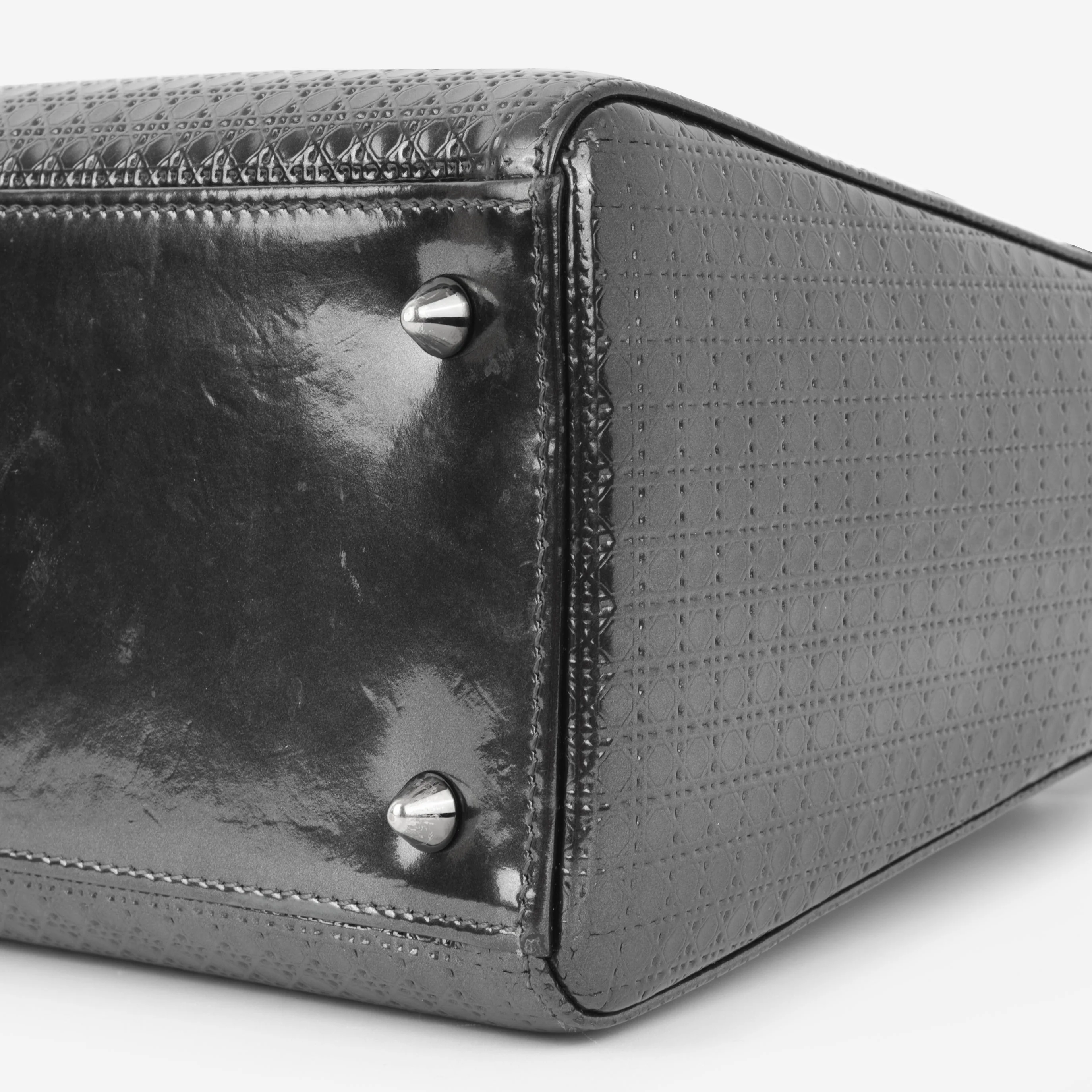 Dior Medium Lady Dior  - Dark Grey Metallic Microcannage | Ruthenium Hardware - Image 3