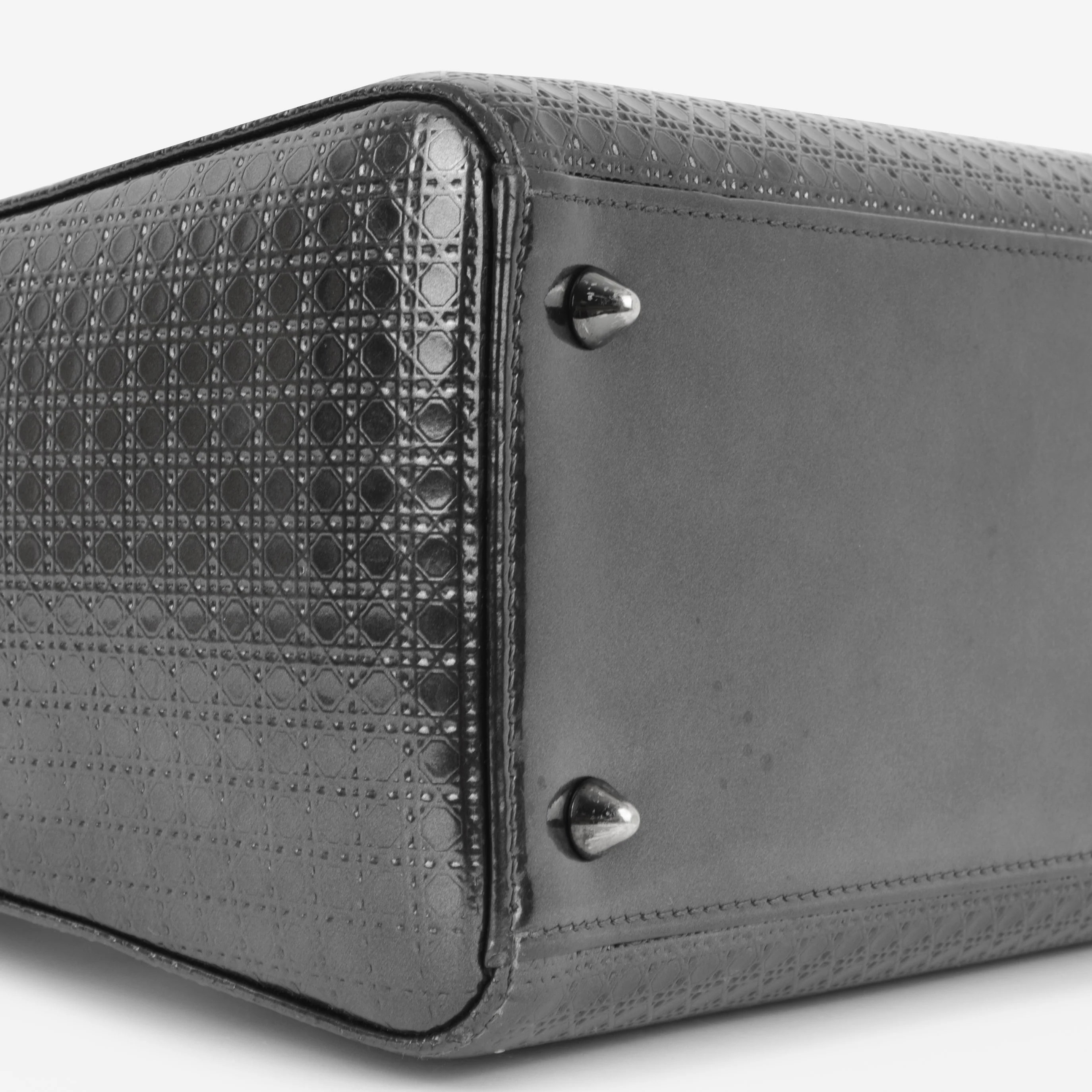 Dior Medium Lady Dior  - Dark Grey Metallic Microcannage | Ruthenium Hardware - Image 7