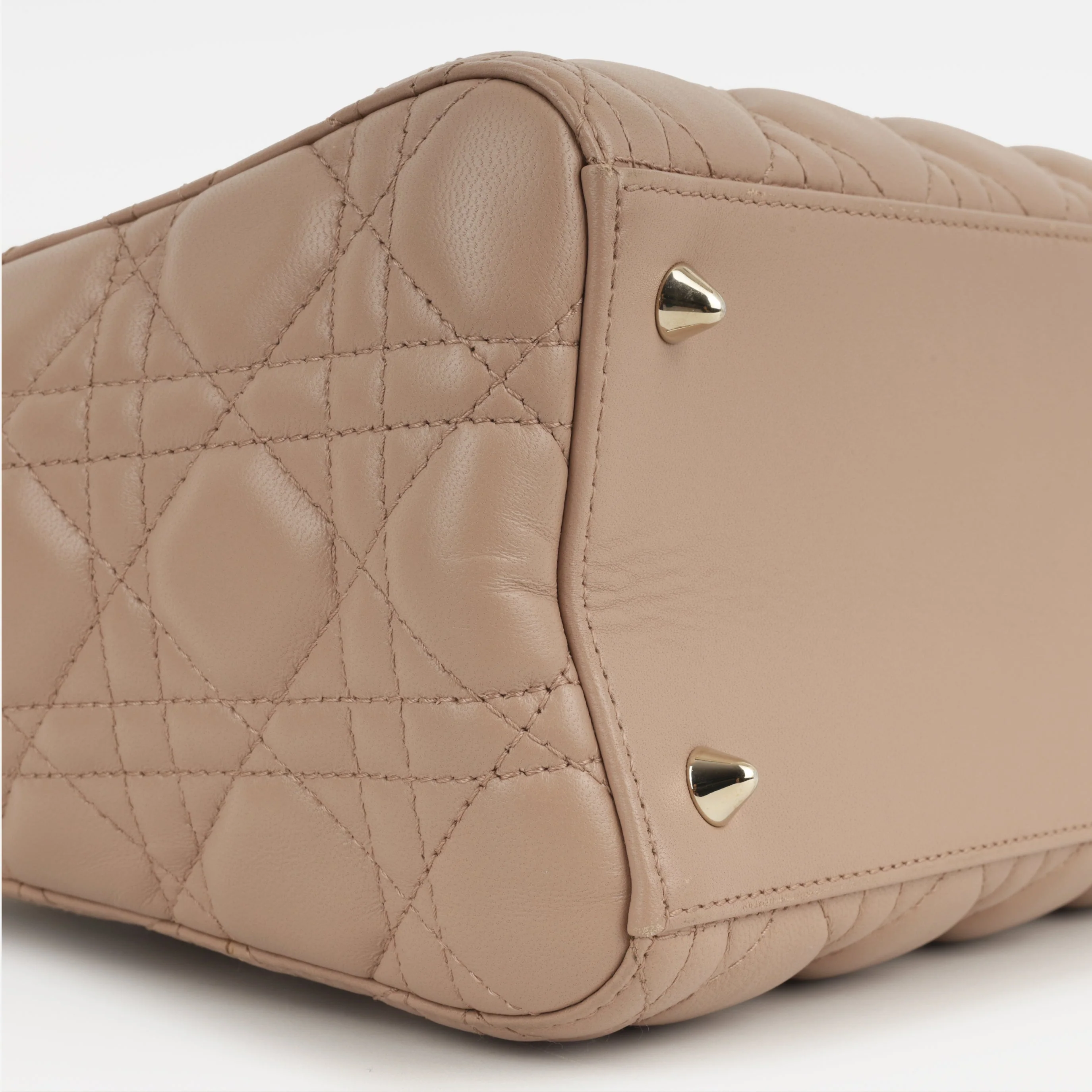 Dior Medium Lady Dior - Blush Lambskin | Champagne Gold Hardware - Image 5