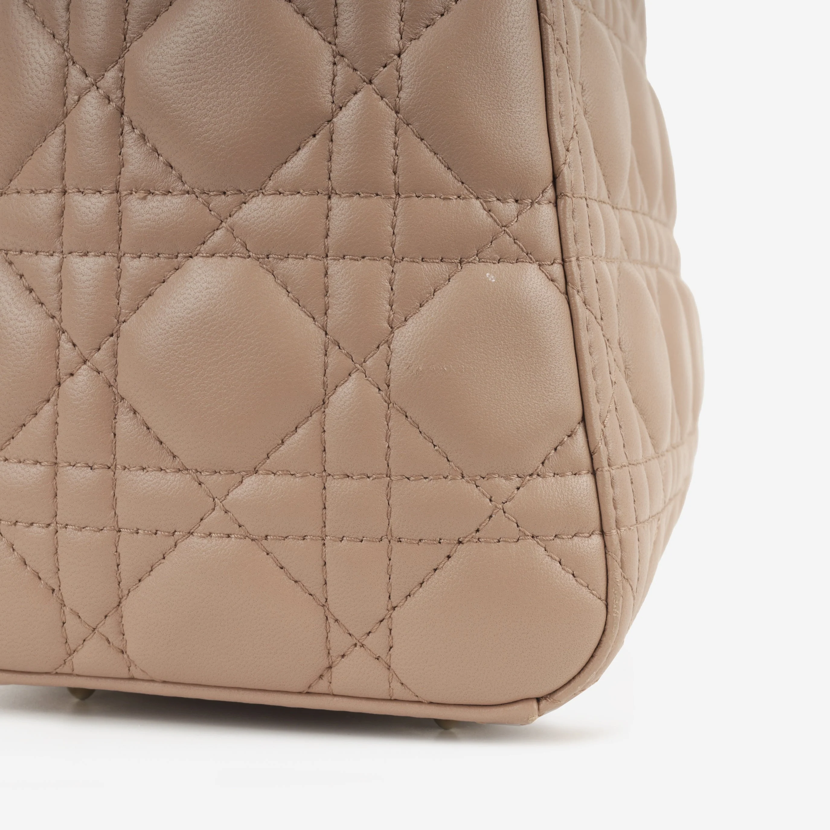 Dior Medium Lady Dior - Blush Lambskin | Champagne Gold Hardware - Image 7