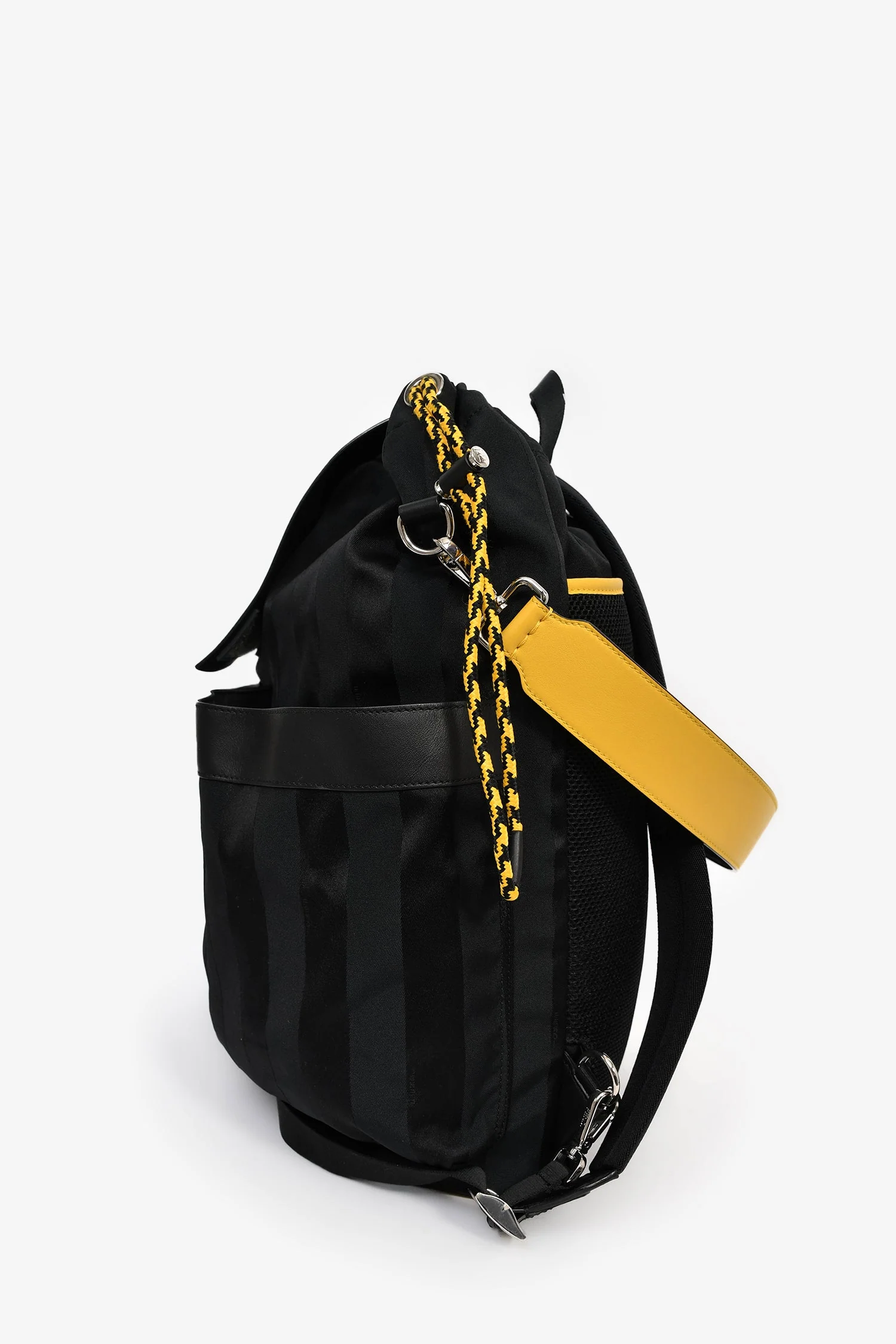 Fendi Black/Yellow Nylon/Leather Pequin Drawstring Backpack - Image 3
