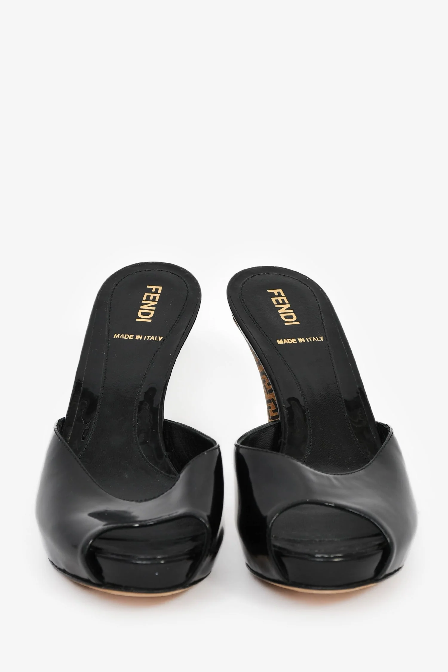 Fendi Black/Zucca Patent Leather/Cork Peektoe Heels Size 36 - Image 3